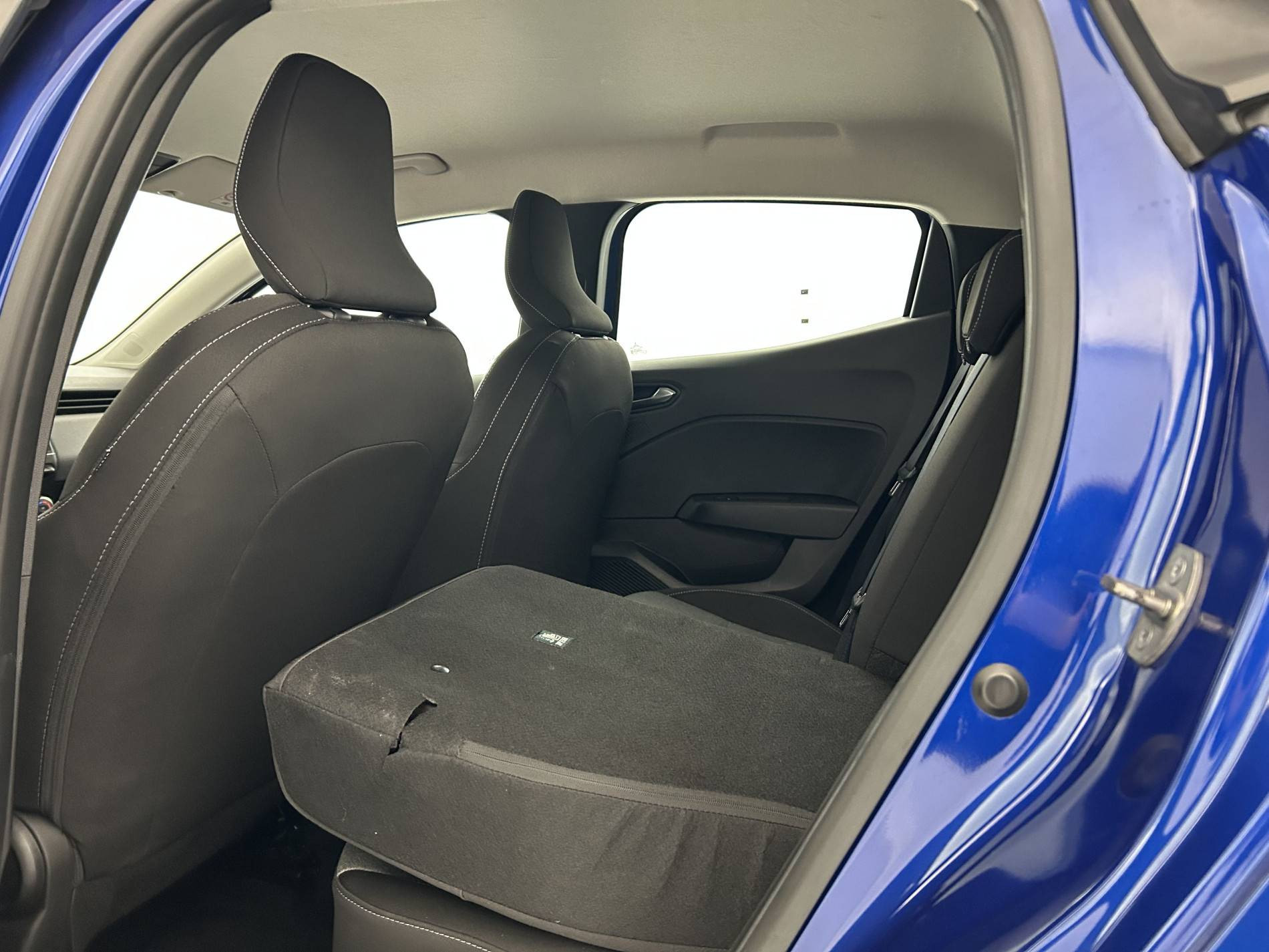 Vente en ligne Renault Clio 5 Clio TCe 90 au prix de 14 490 €