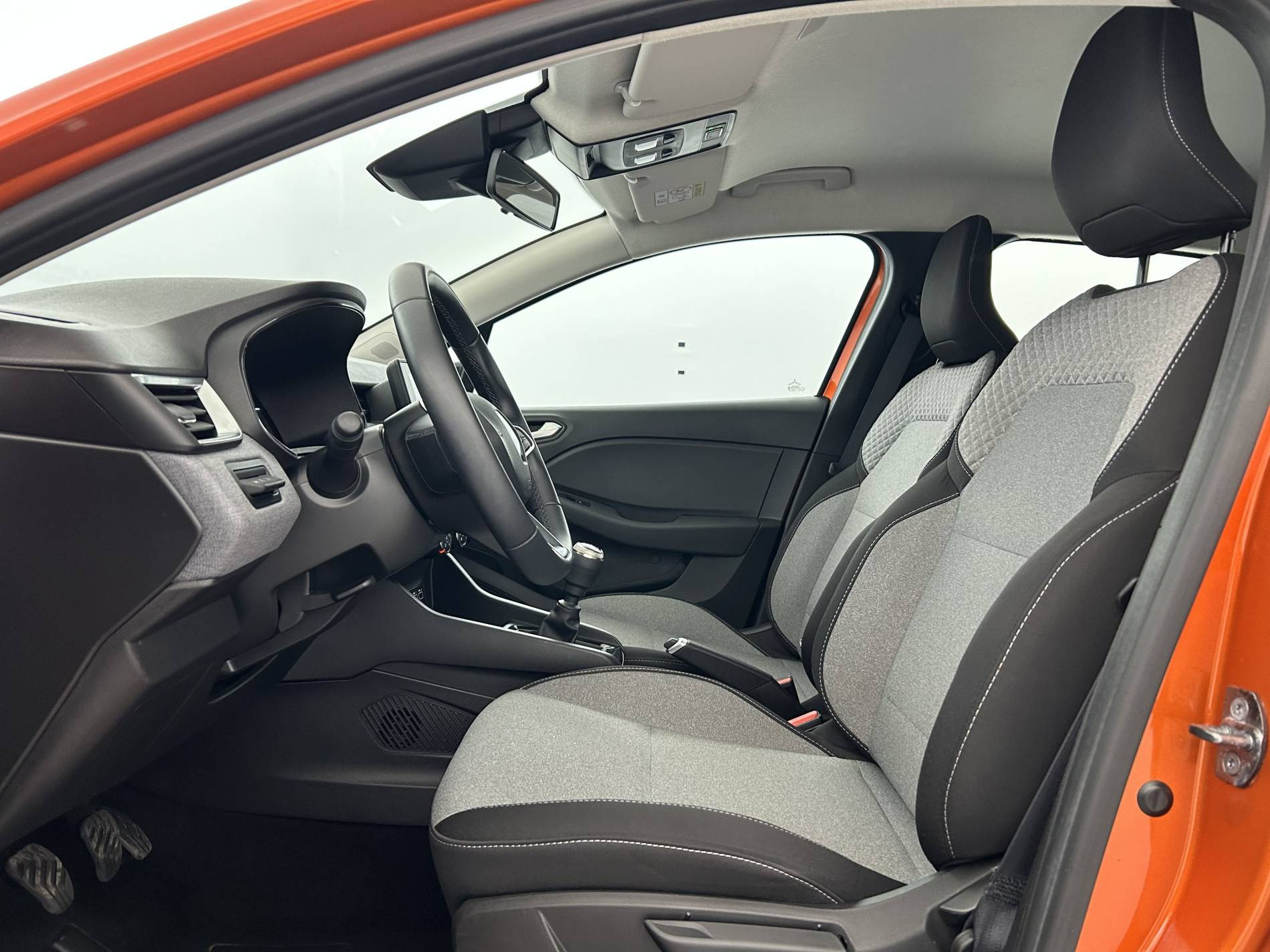 Vente en ligne Renault Clio 5 Clio TCe 90 au prix de 15 490 €