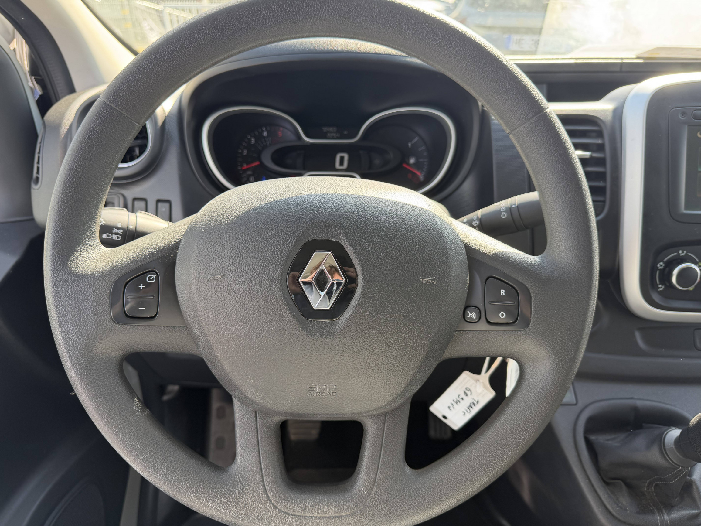 Vente en ligne Renault Trafic Cabine Approfondie TRAFIC CA L2H1 1200 KG DCI 120 au prix de 23 490 €