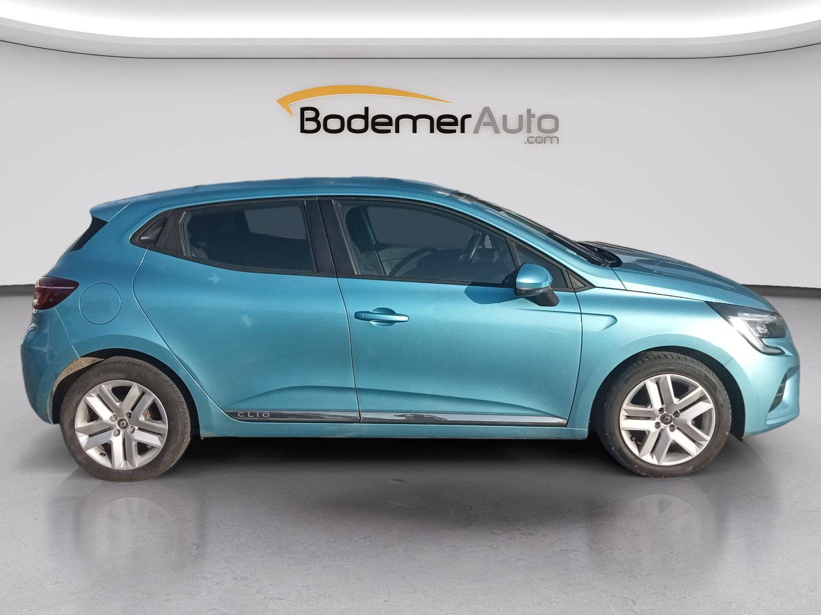 Vente en ligne Renault Clio 5 Clio TCe 90 - 21N au prix de 13 990 €