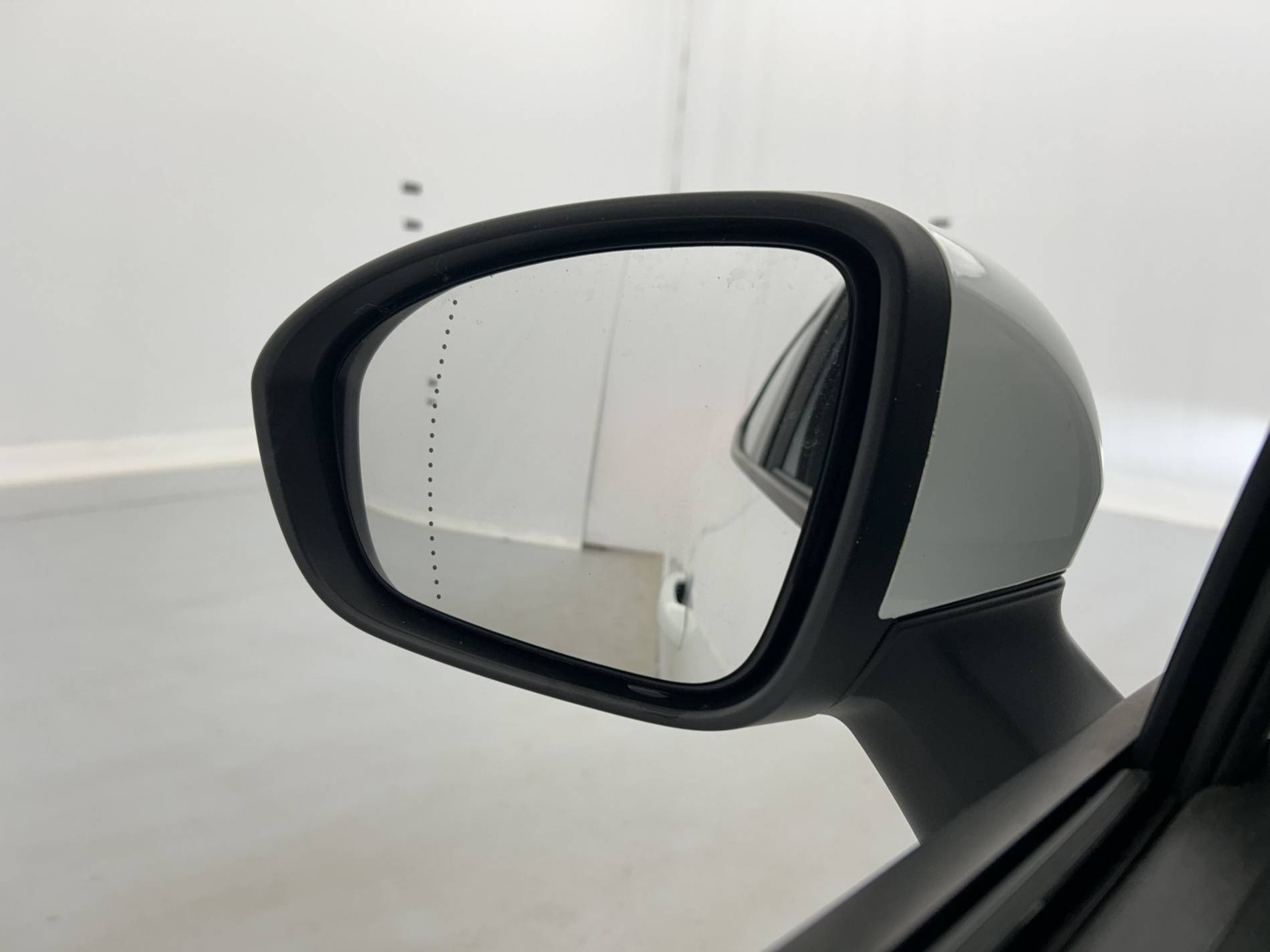 Vente en ligne Renault Clio 5 Clio SCe 65 - 21N au prix de 12 470 €