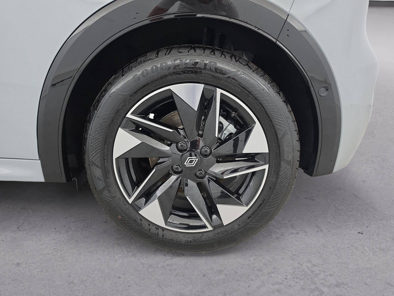 Vente en ligne Renault Clio 6 Clio E-Tech full hybrid 160 ch au prix de 26 490 €