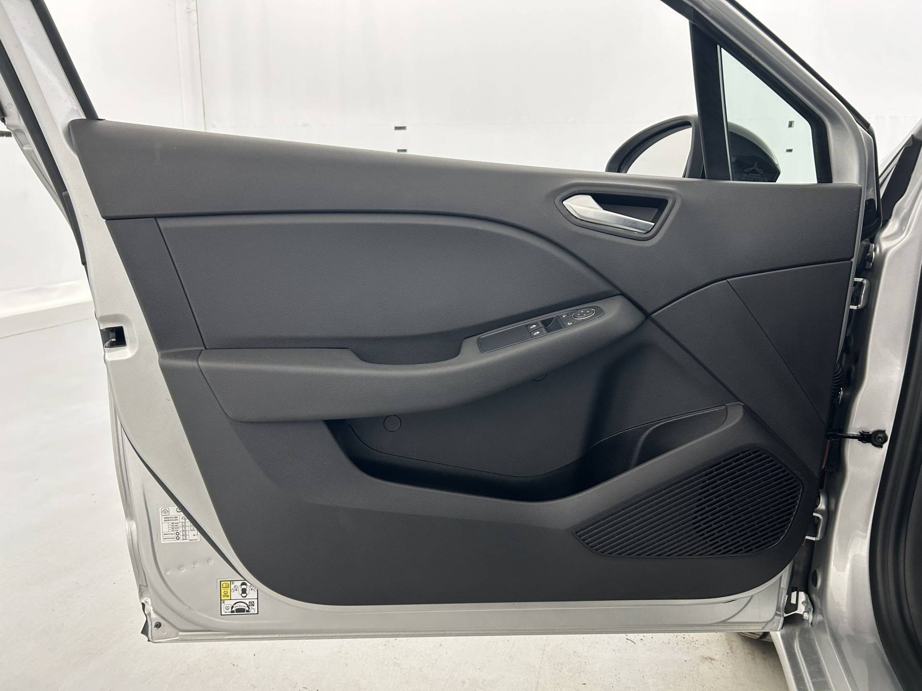 Vente en ligne Renault Clio 5 Clio TCe 90 au prix de 13 790 €