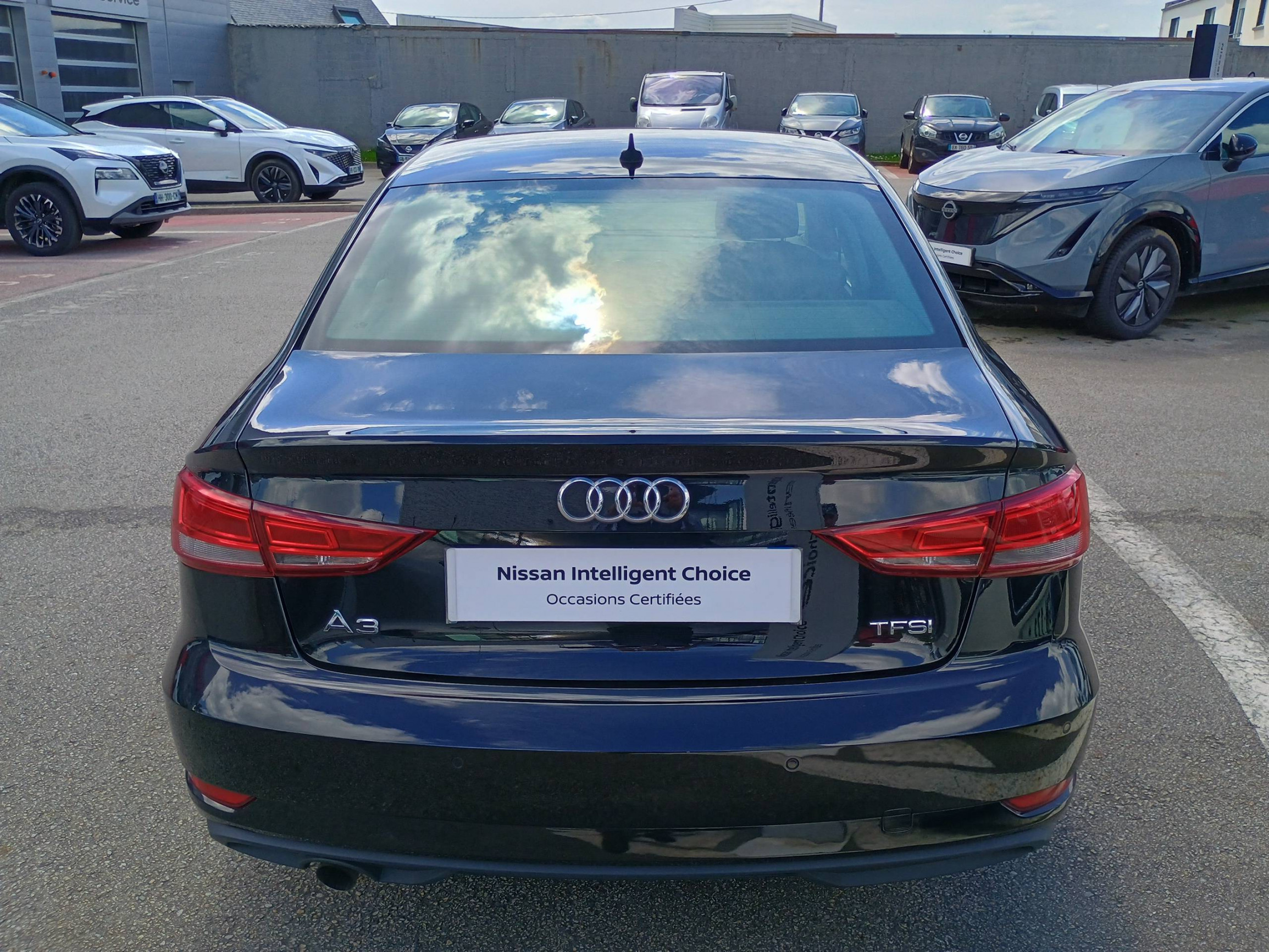 Vente en ligne Audi A3  1.0 TFSI 115 S tronic 7 au prix de 16 990 €