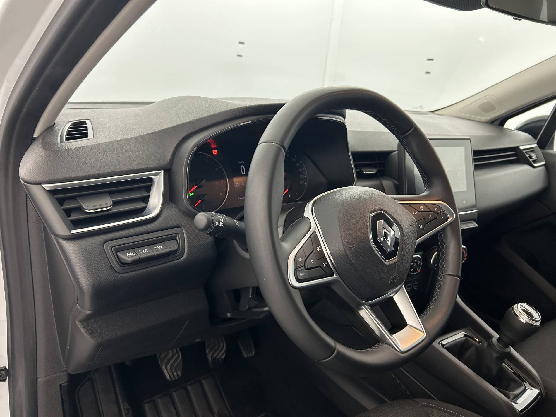 Vente en ligne Renault Clio 5 Clio TCe 90 au prix de 13 990 €