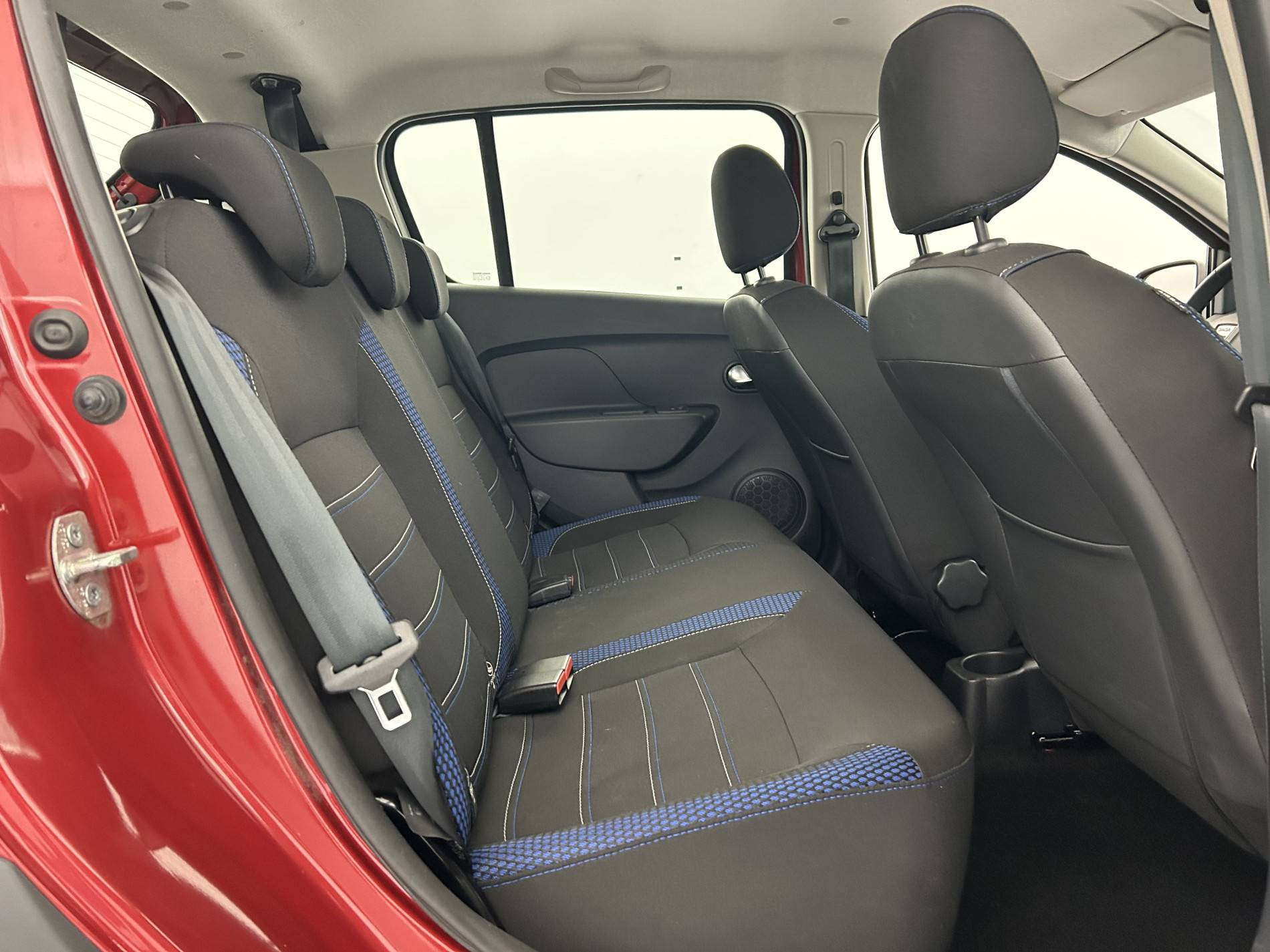 Vente en ligne Dacia Sandero  Blue dCi 95 au prix de 13 990 €