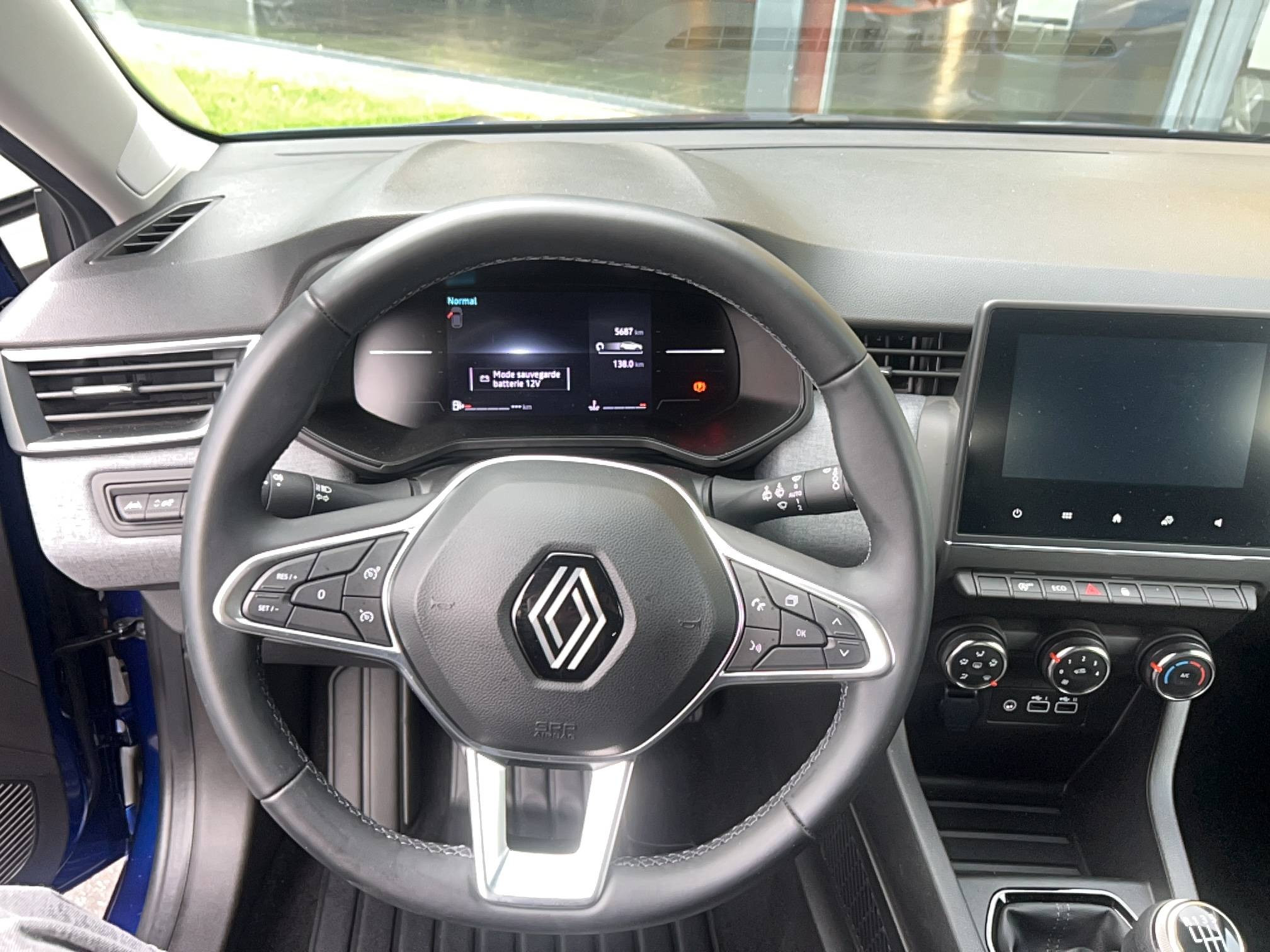 Vente en ligne Renault Clio 5 Clio TCe 90 au prix de 15 990 €