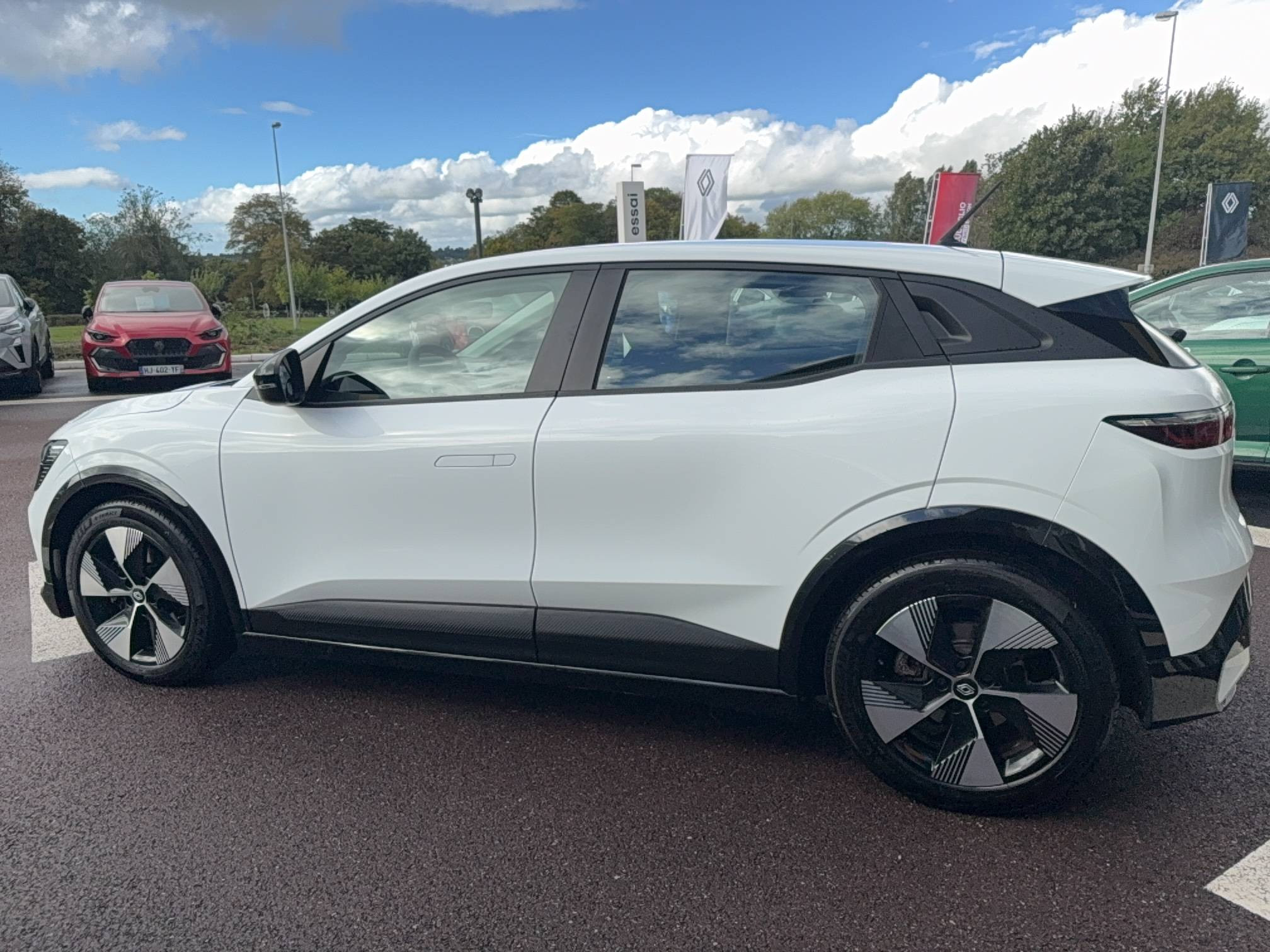 Vente en ligne Renault Megane E-Tech  EV60 220 ch super charge au prix de 24 790 €