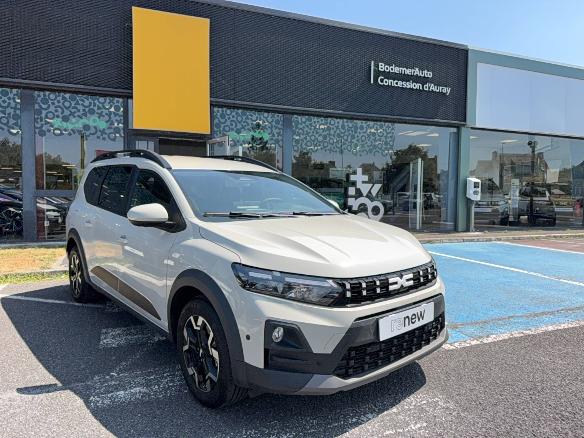 Vente en ligne Dacia Jogger Jogger ECO-G 120 auto 7 pl au prix de 26 000 €