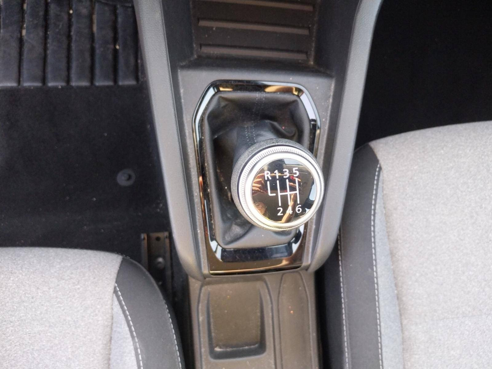 Vente en ligne Renault Clio 5 Clio TCe 90 au prix de 14 900 €