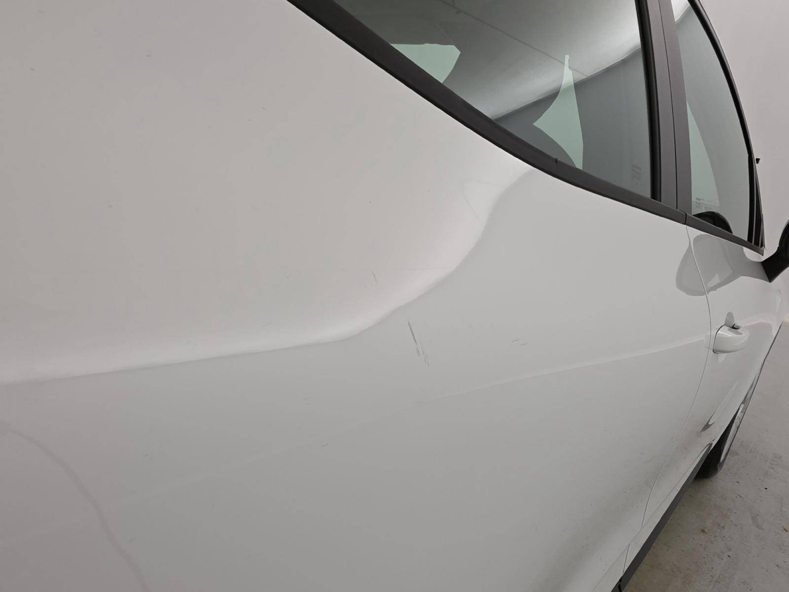 Vente en ligne Renault Clio 5 Clio Eco-G 100 ch GSR2 au prix de 14 991 €