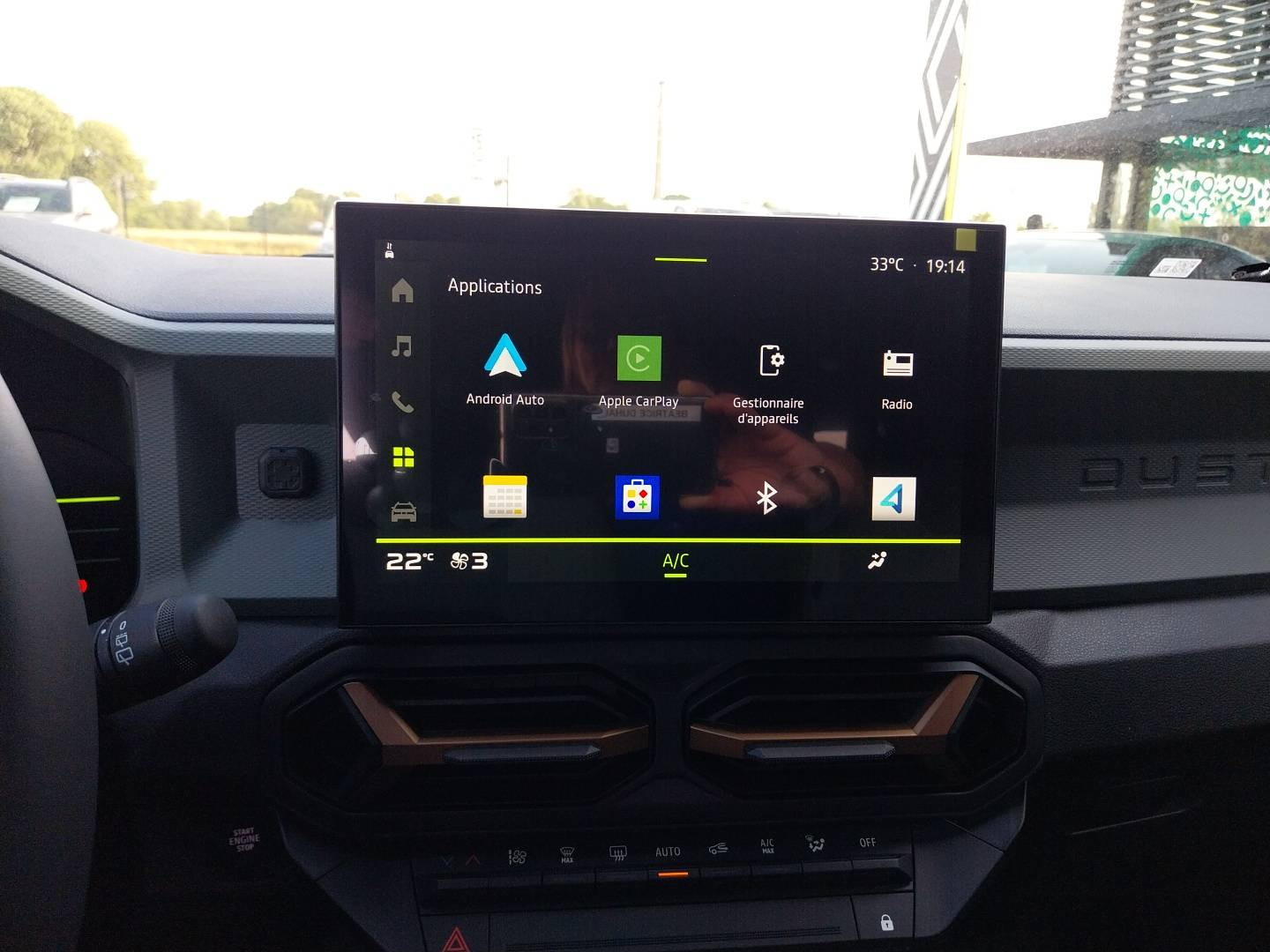Vente en ligne Dacia Duster  Hybrid 155 au prix de 30 225 €