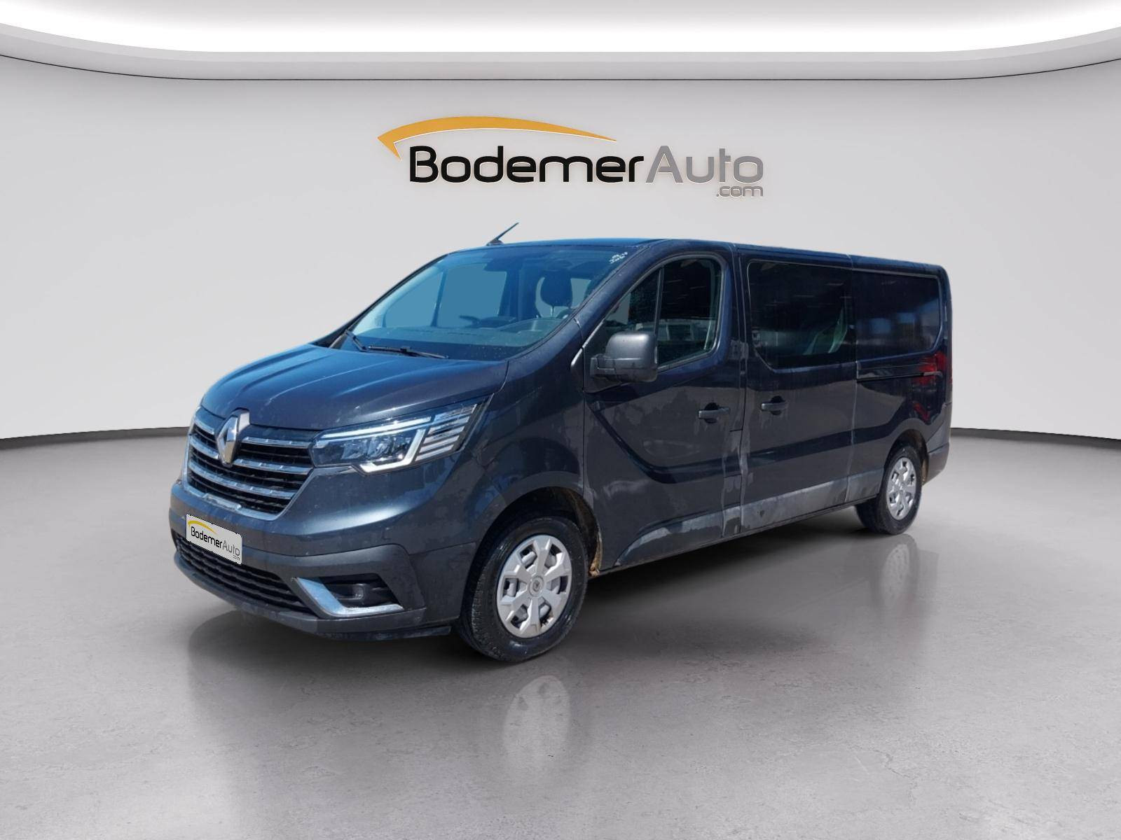 Vente en ligne Renault Trafic Cabine Approfondie TRAFIC CA L2H1 3000 KG BLUE DCI 170 au prix de 29 990 €