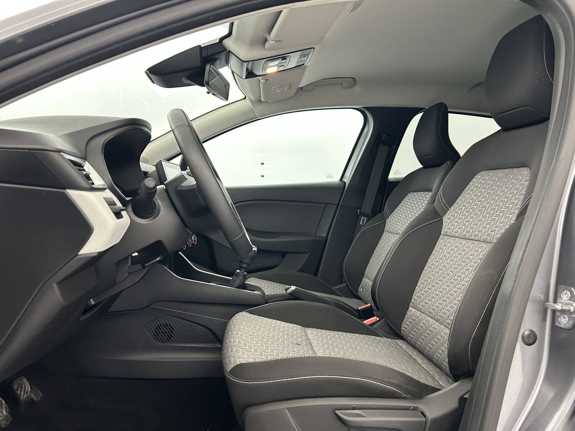 Vente en ligne Renault Clio 5 Clio TCe 90 au prix de 14 790 €
