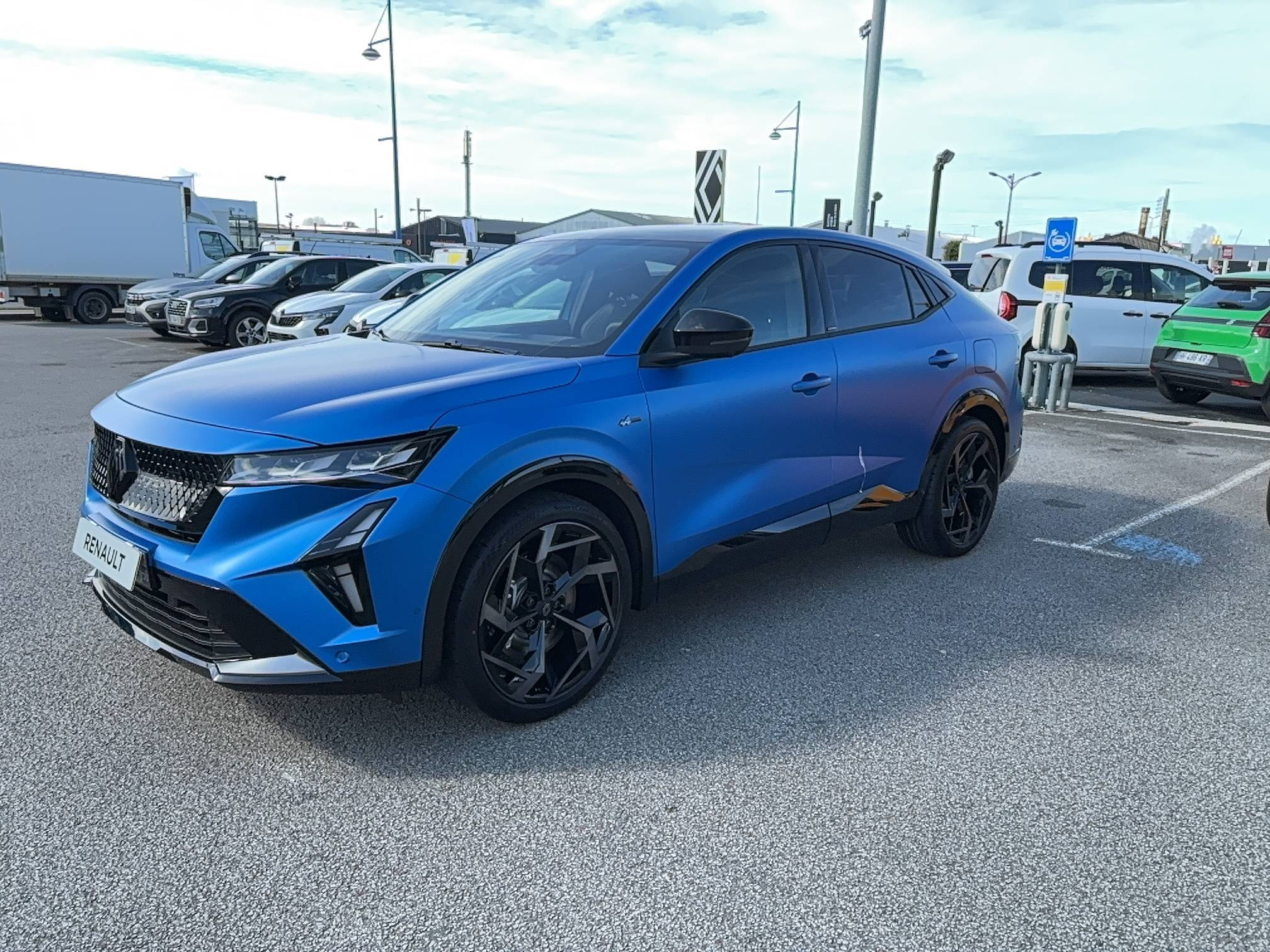 Renault Rafale  hyper hybrid E-Tech 300 ch 4x4 occasion de 2026 en vente à Cherbourg