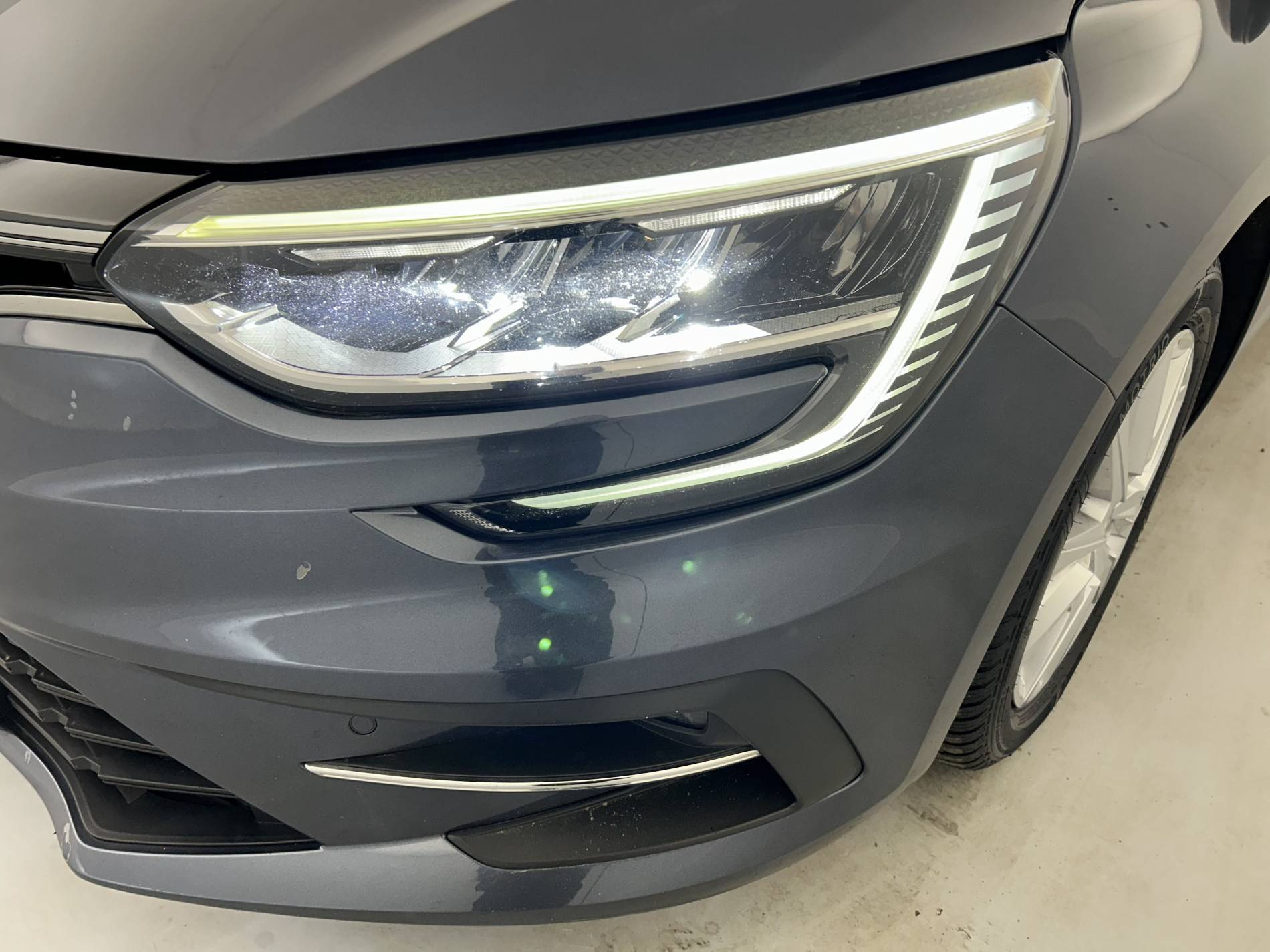 Vente en ligne Renault Megane 4 Mégane IV Berline Blue dCi 115 EDC au prix de 13 790 €