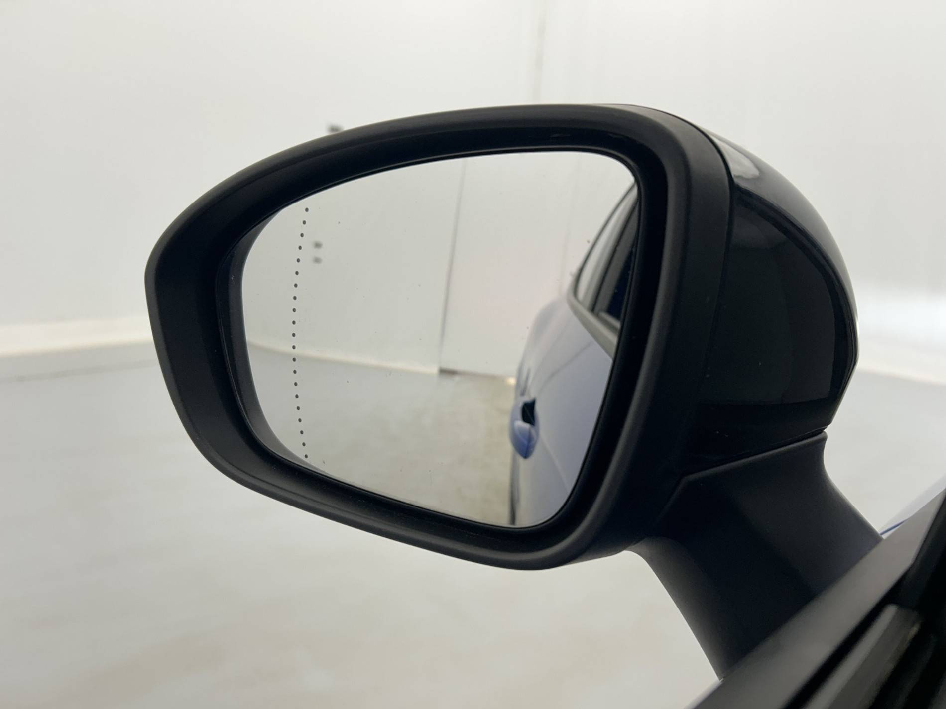 Vente en ligne Renault Clio 5 Clio SCe 65 au prix de 12 490 €