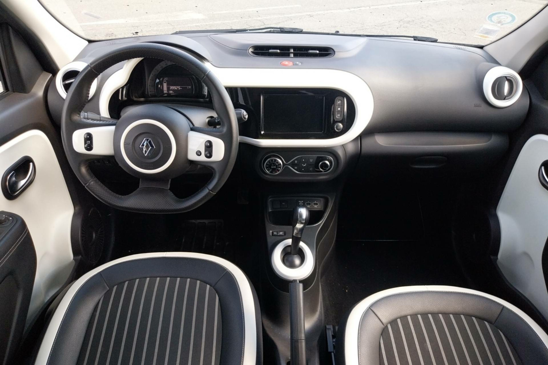Vente en ligne Renault Twingo Electrique Twingo III Achat Intégral - 21 au prix de 12 890 €