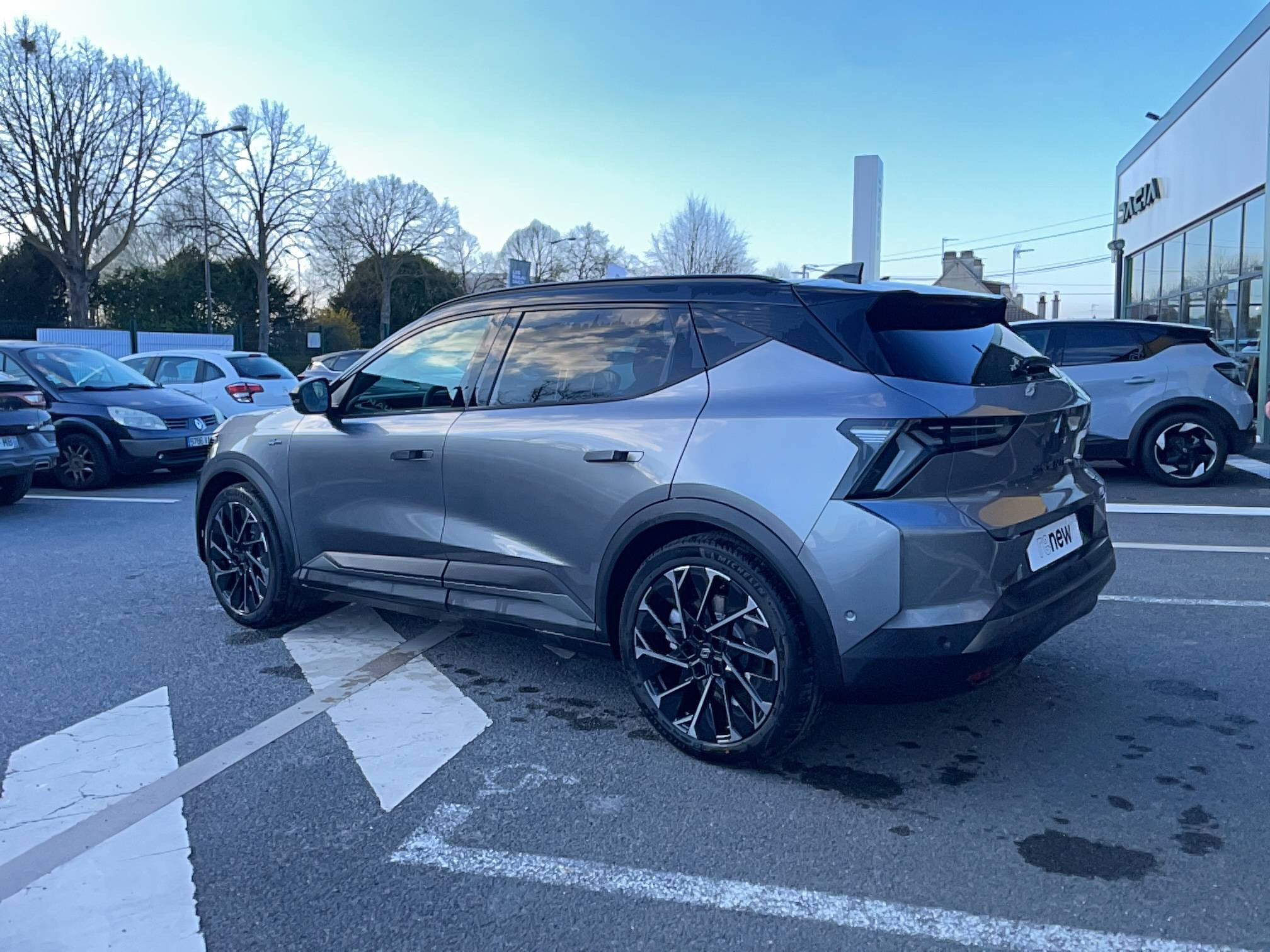 Vente en ligne Renault Scenic E-Tech  220 ch grande autonomie au prix de 44 990 €