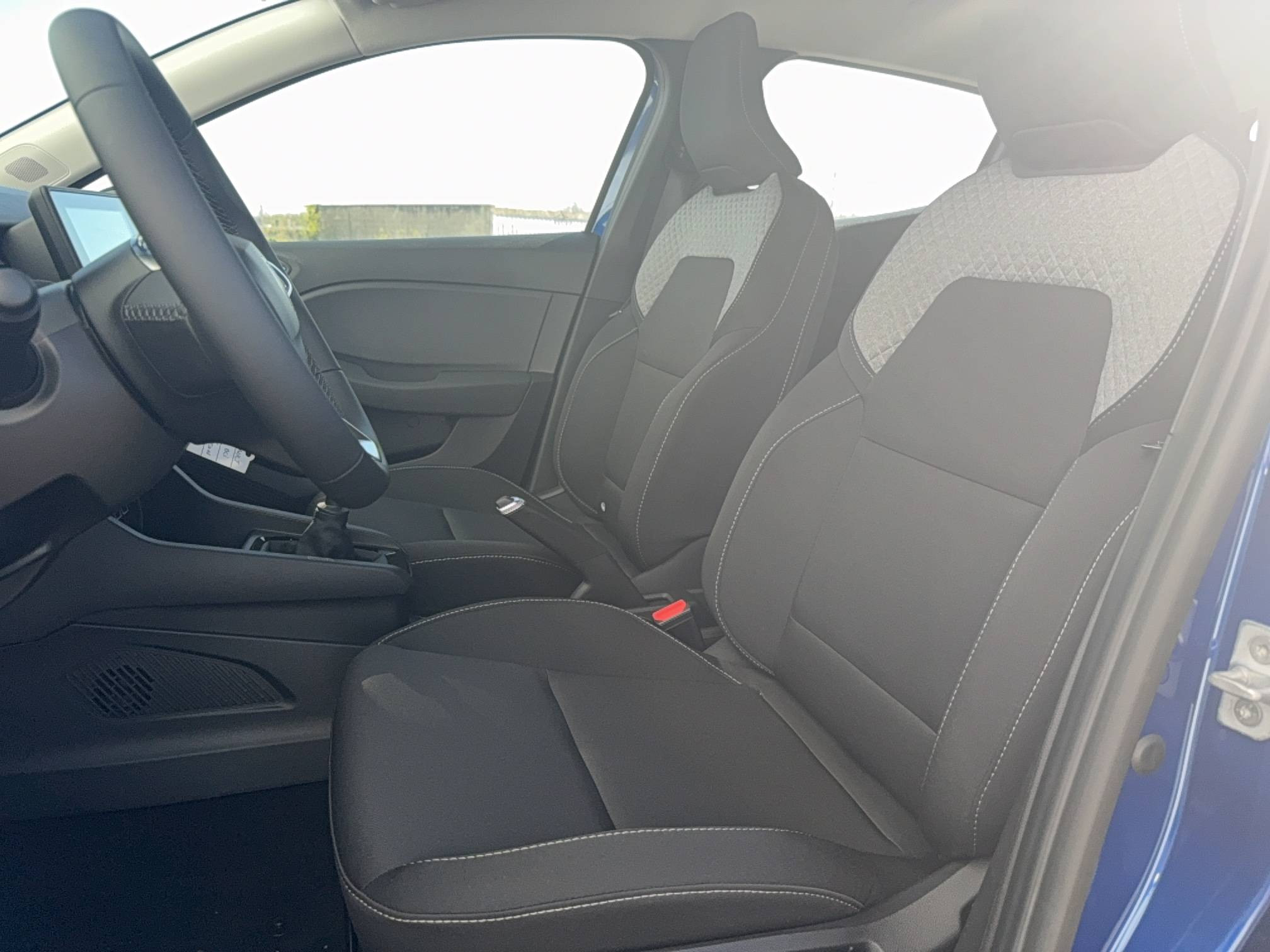 Vente en ligne Renault Clio 5 Clio Blue dCi 100 ch GSR2 au prix de 19 490 €