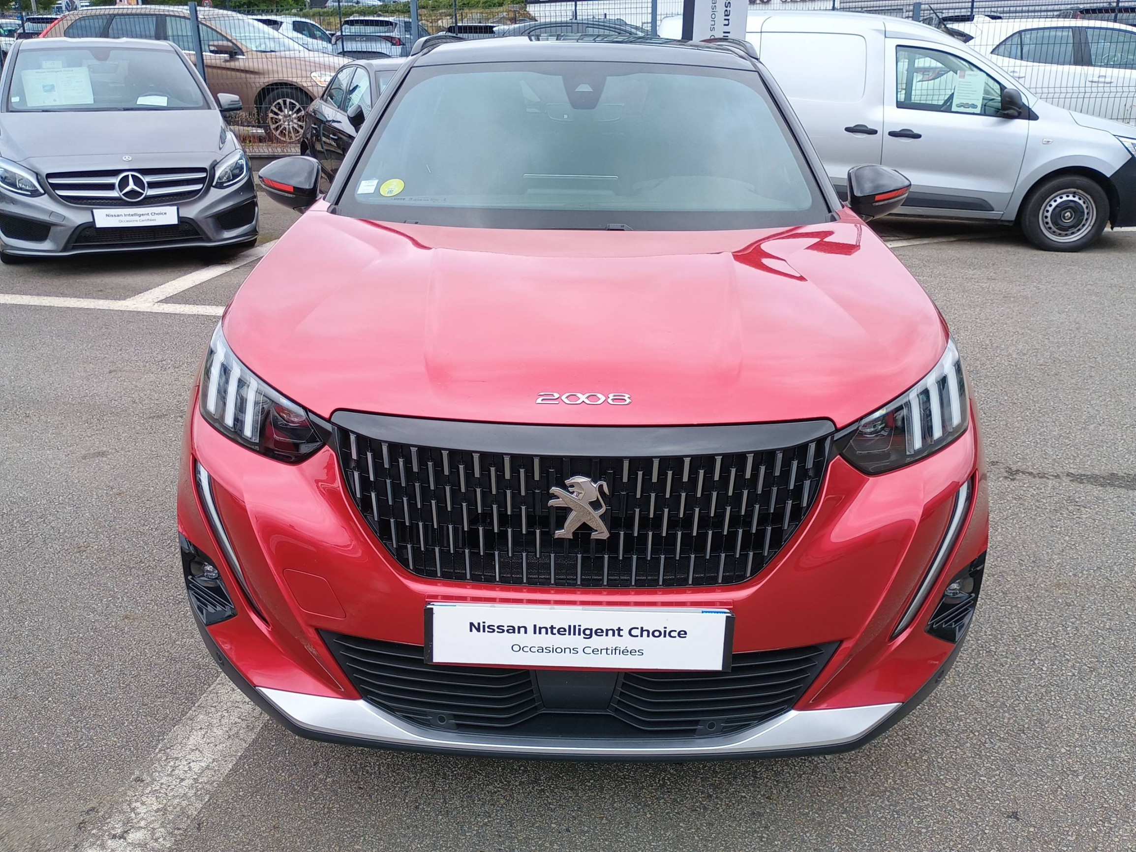 Vente en ligne Peugeot 2008  BlueHDi 130 S&S EAT8 au prix de 19 990 €