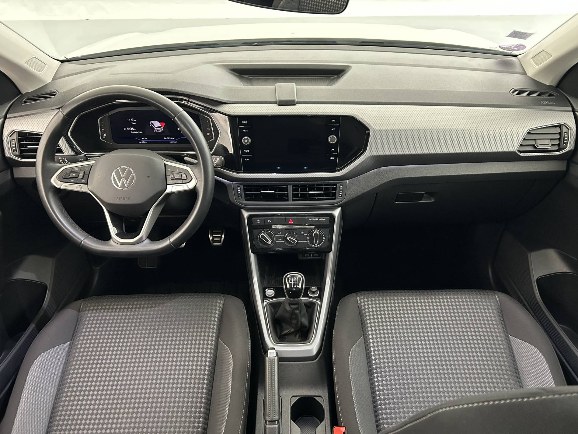 Vente en ligne Volkswagen T-Cross  1.0 TSI 110 Start/Stop BVM6 au prix de 16 790 €