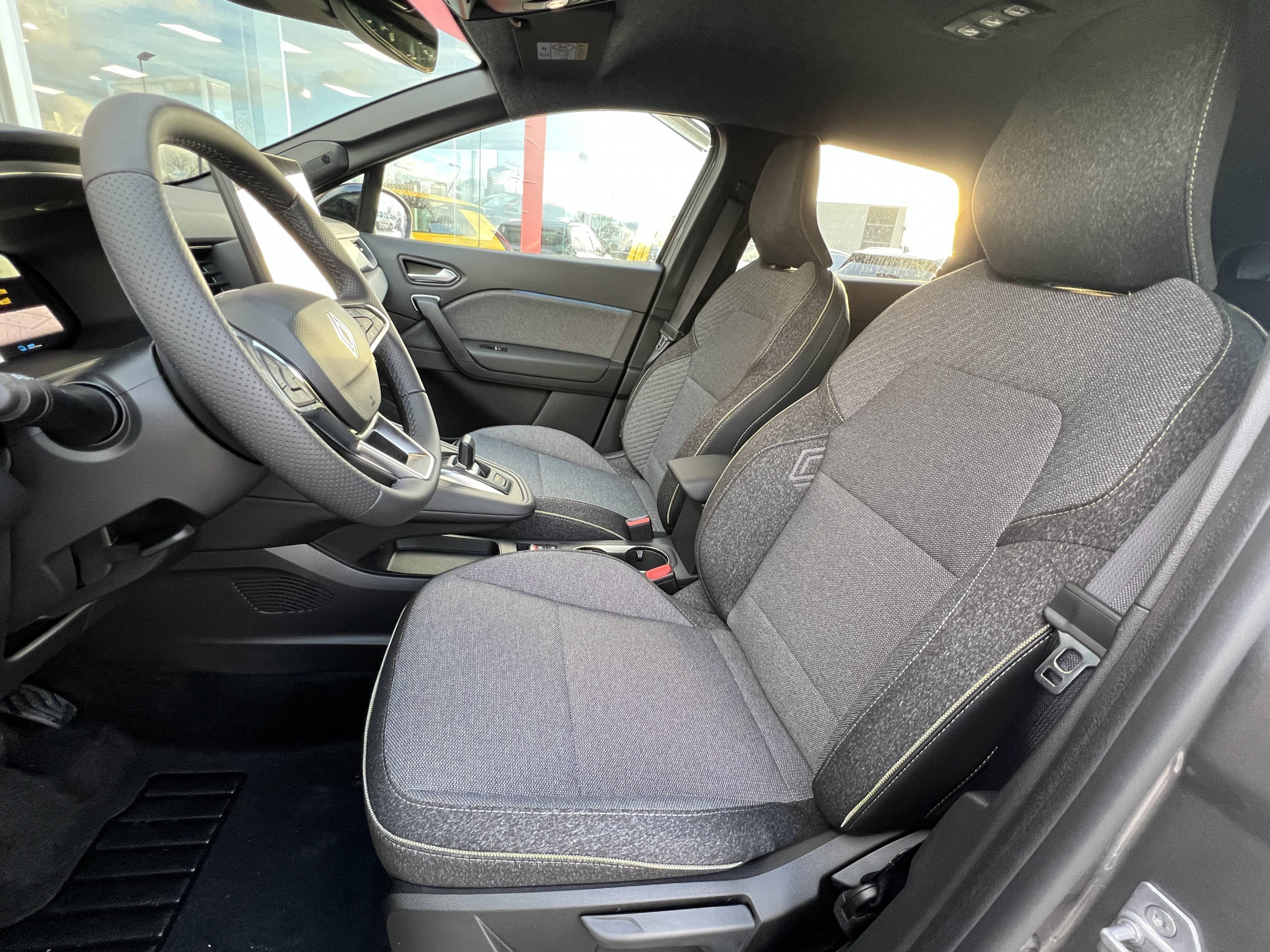 Vente en ligne Renault Symbioz  E-Tech full hybrid 160 ch au prix de 33 900 €