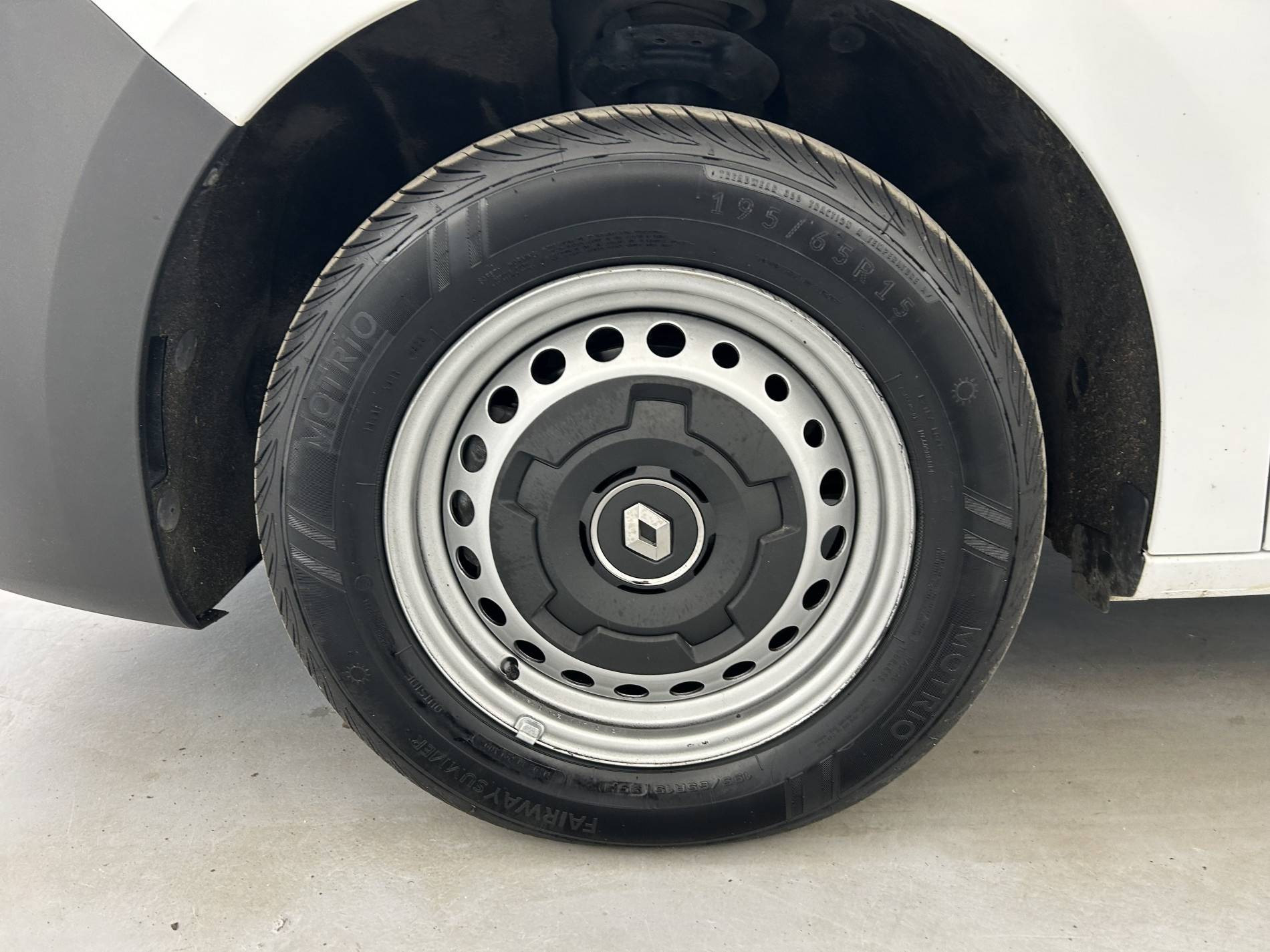 Vente en ligne Renault Kangoo Van  BLUE DCI 75 au prix de 15 490 €