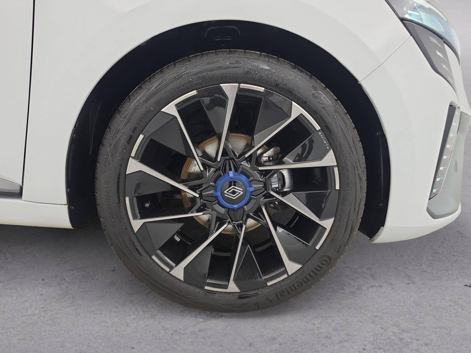 Vente en ligne Renault Clio 5 Clio TCe 90 au prix de 18 990 €