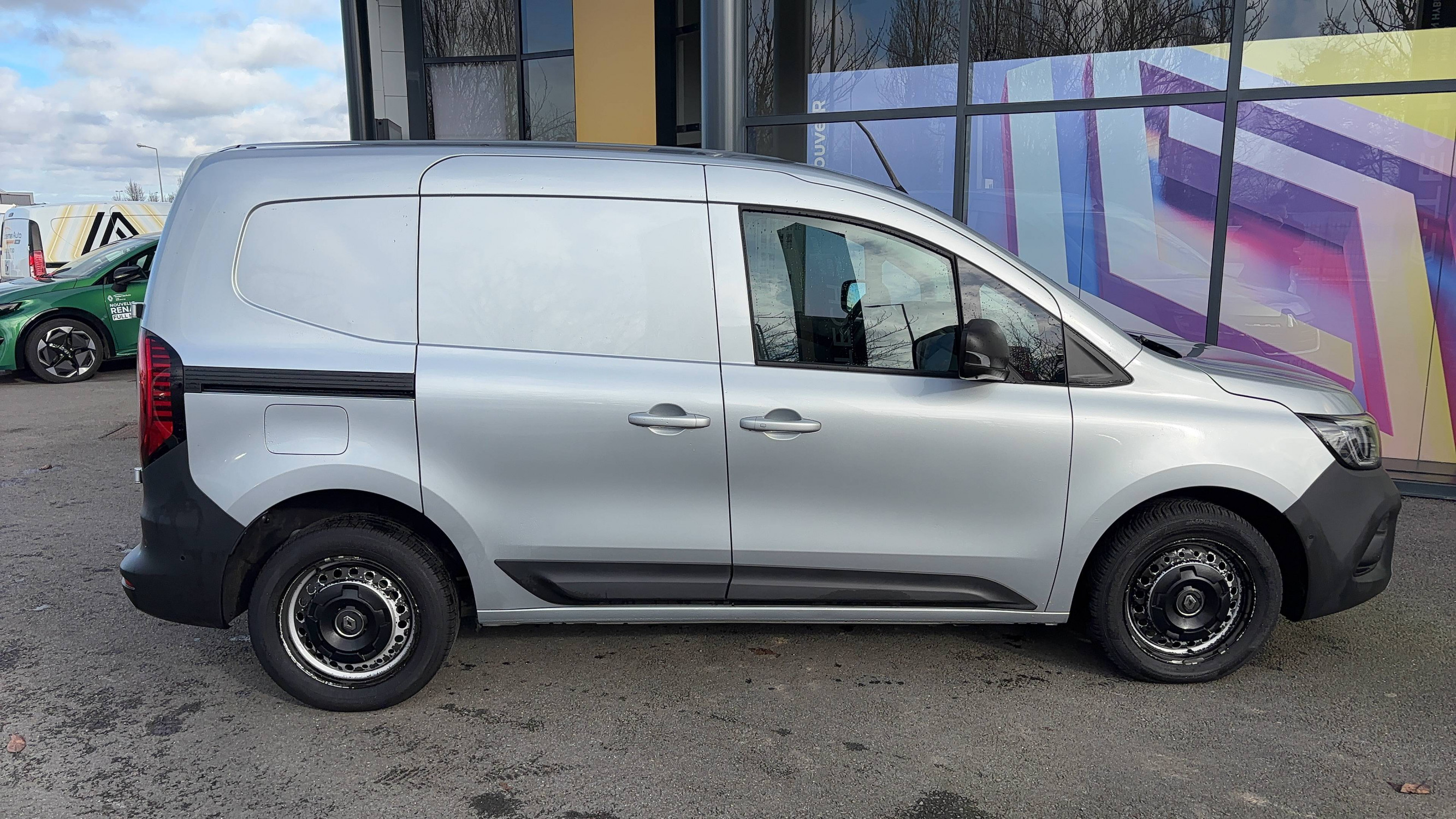 Vente en ligne Renault Kangoo Van  BLUE DCI 95 au prix de 15 490 €