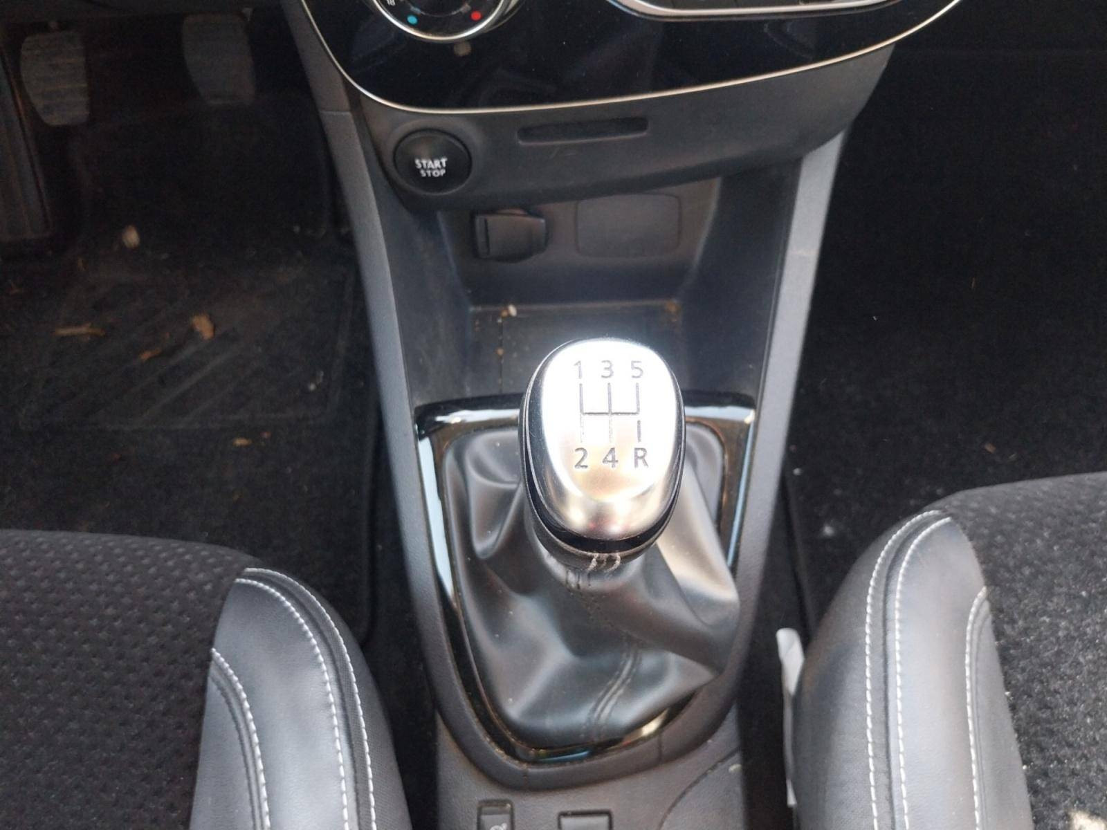 Vente en ligne Renault Clio 4 Clio dCi 90 Energy au prix de 10 890 €