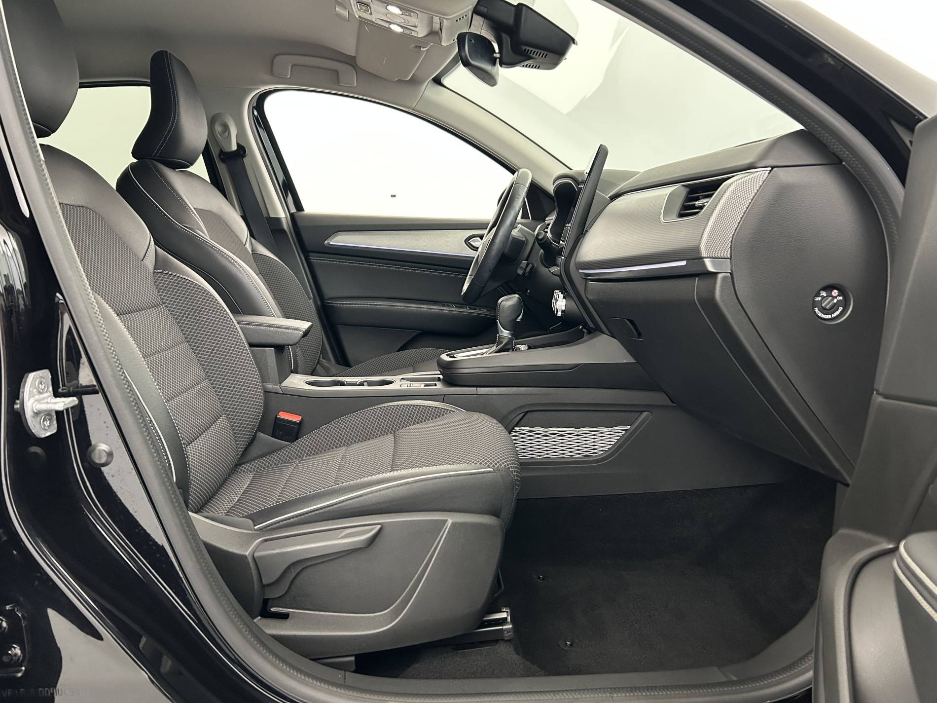 Vente en ligne Renault Arkana  E-Tech 145 - 21B au prix de 21 290 €