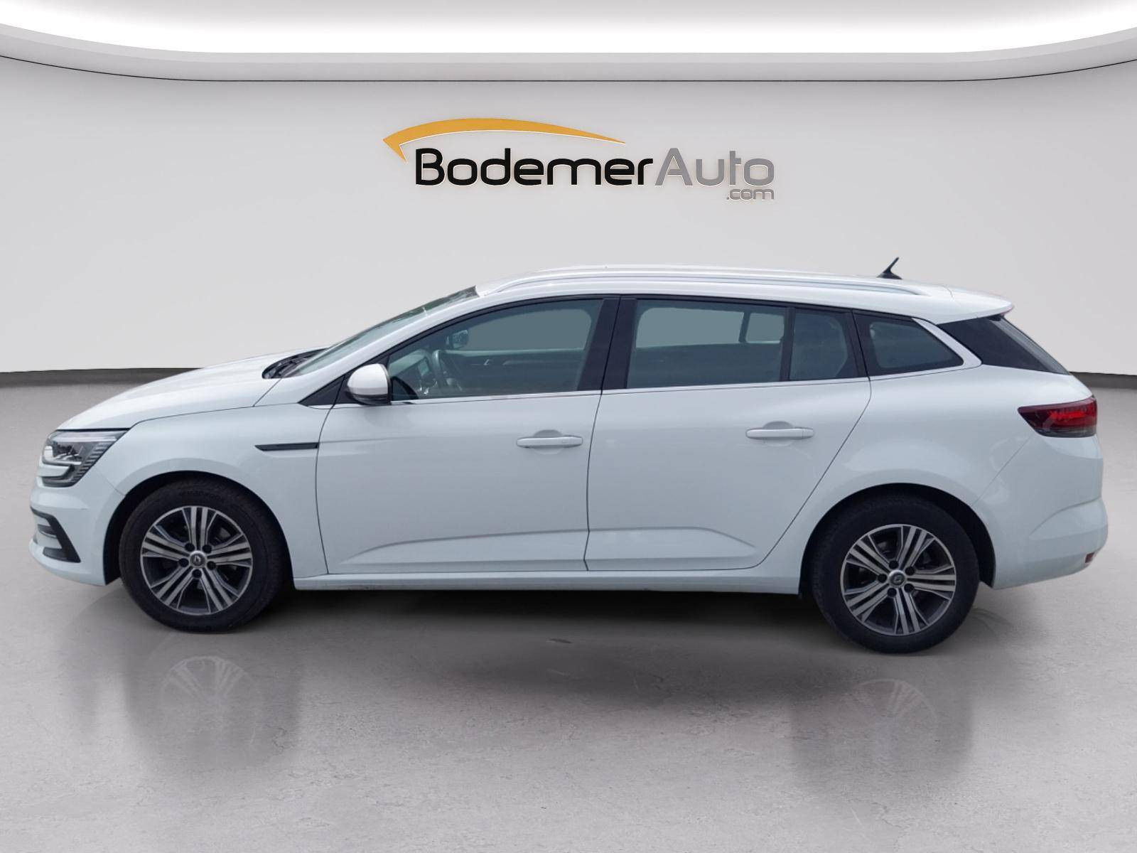 Vente en ligne Renault Megane 4 Estate  Blue dCi 115 au prix de 13 990 €