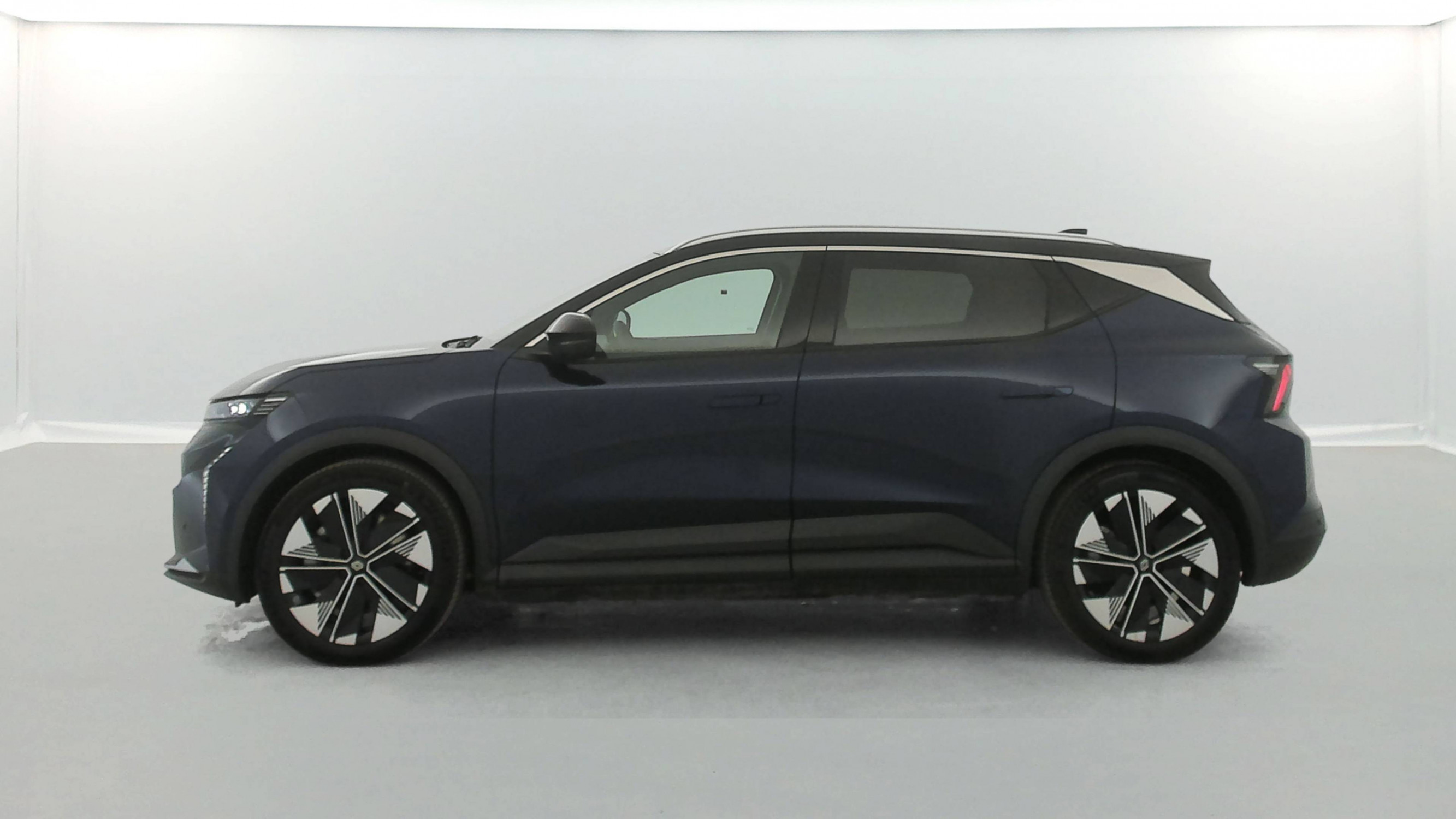 Vente en ligne Renault Scenic E-Tech  220 ch grande autonomie au prix de 37 600 €