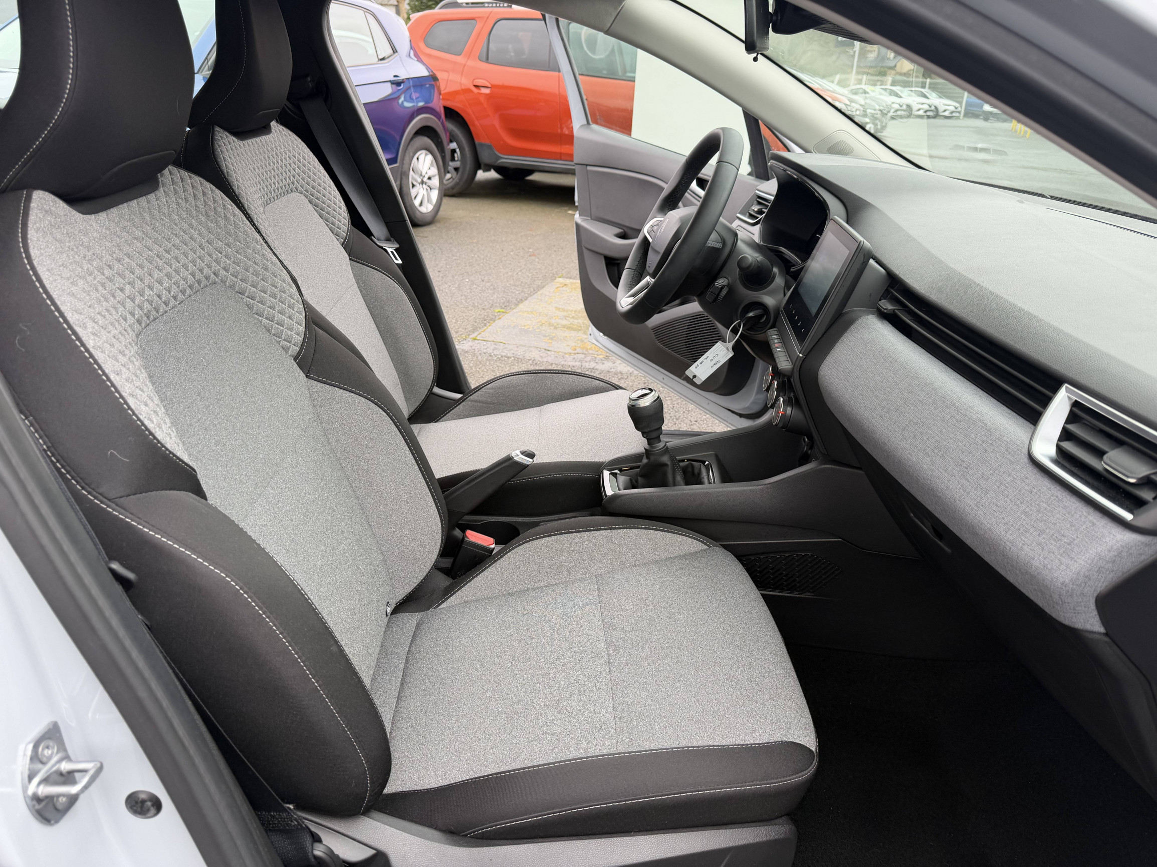 Vente en ligne Renault Clio 5 Clio TCe 90 ch GSR2 au prix de 15 389 €