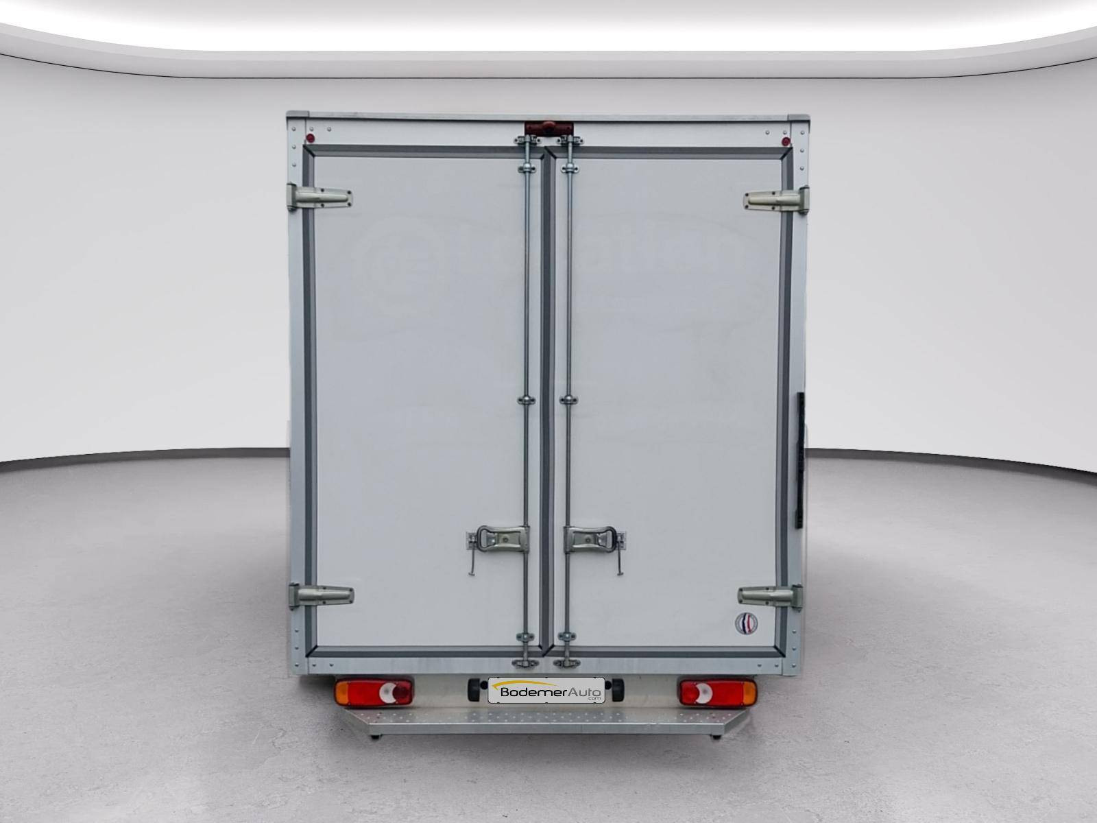 Vente en ligne Renault Master 3 Châssis Cabine MASTER TRAC F3500 BLUE DCI 145 EURO VI GRAND VOLUME 20M au prix de 28 900 €