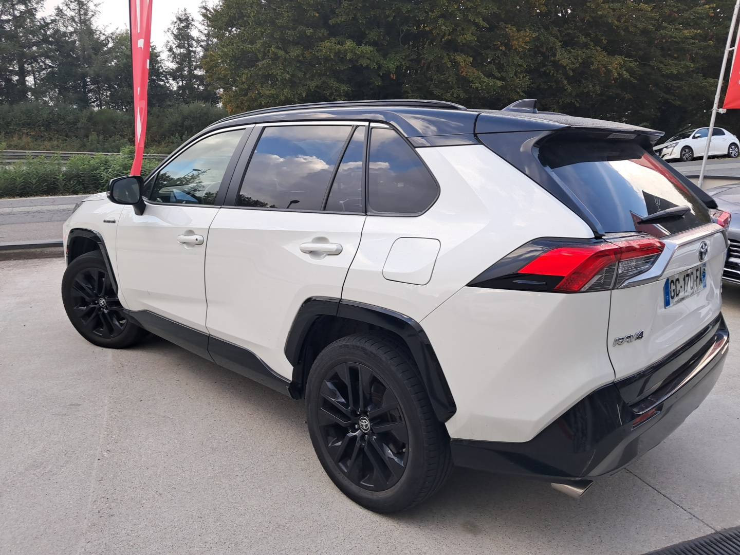 Vente en ligne Toyota RAV4 RAV4 Hybride 222 ch AWD-i au prix de 36 990 €