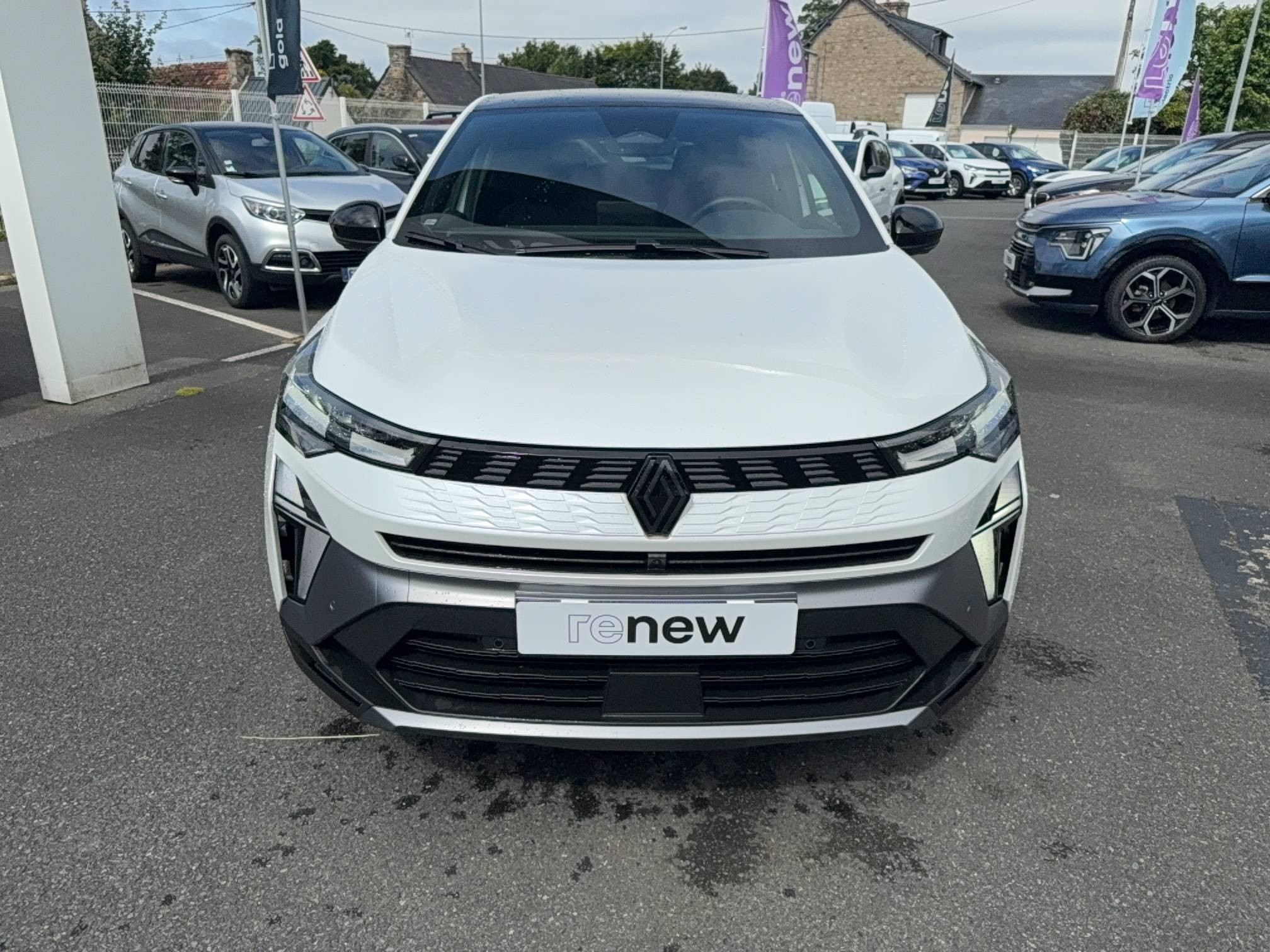 Vente en ligne Renault Symbioz  E-Tech full hybrid 145 au prix de 28 990 €