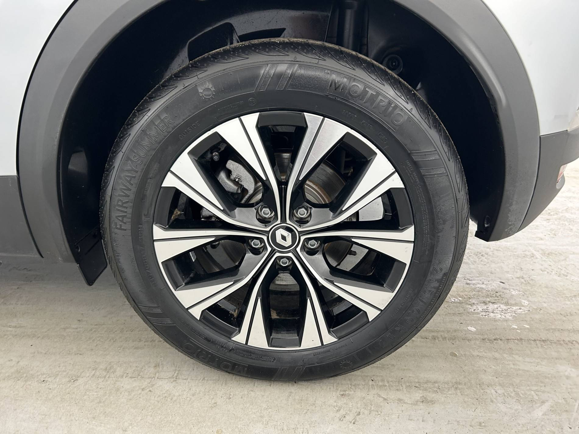 Vente en ligne Renault Captur  E-Tech hybride rechargeable 160 au prix de 20 990 €