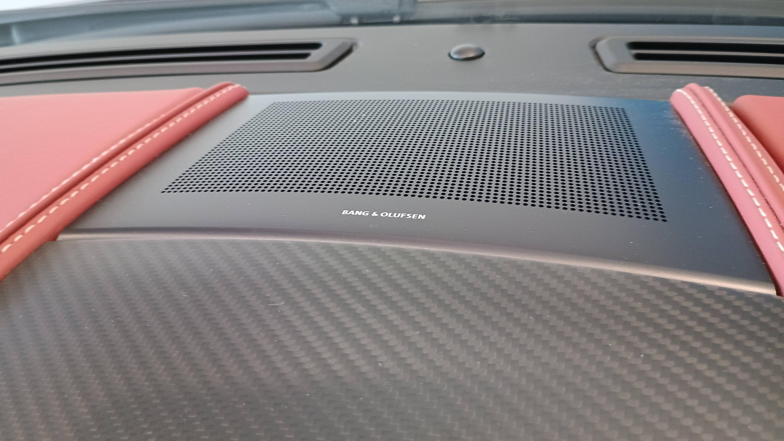 Vente en ligne Aston Martin DB9 DB9 au prix de 99 990 €