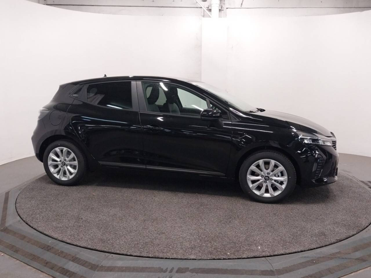 Vente en ligne Renault Clio 5 Clio Blue dCi 100 ch au prix de 21 150 €