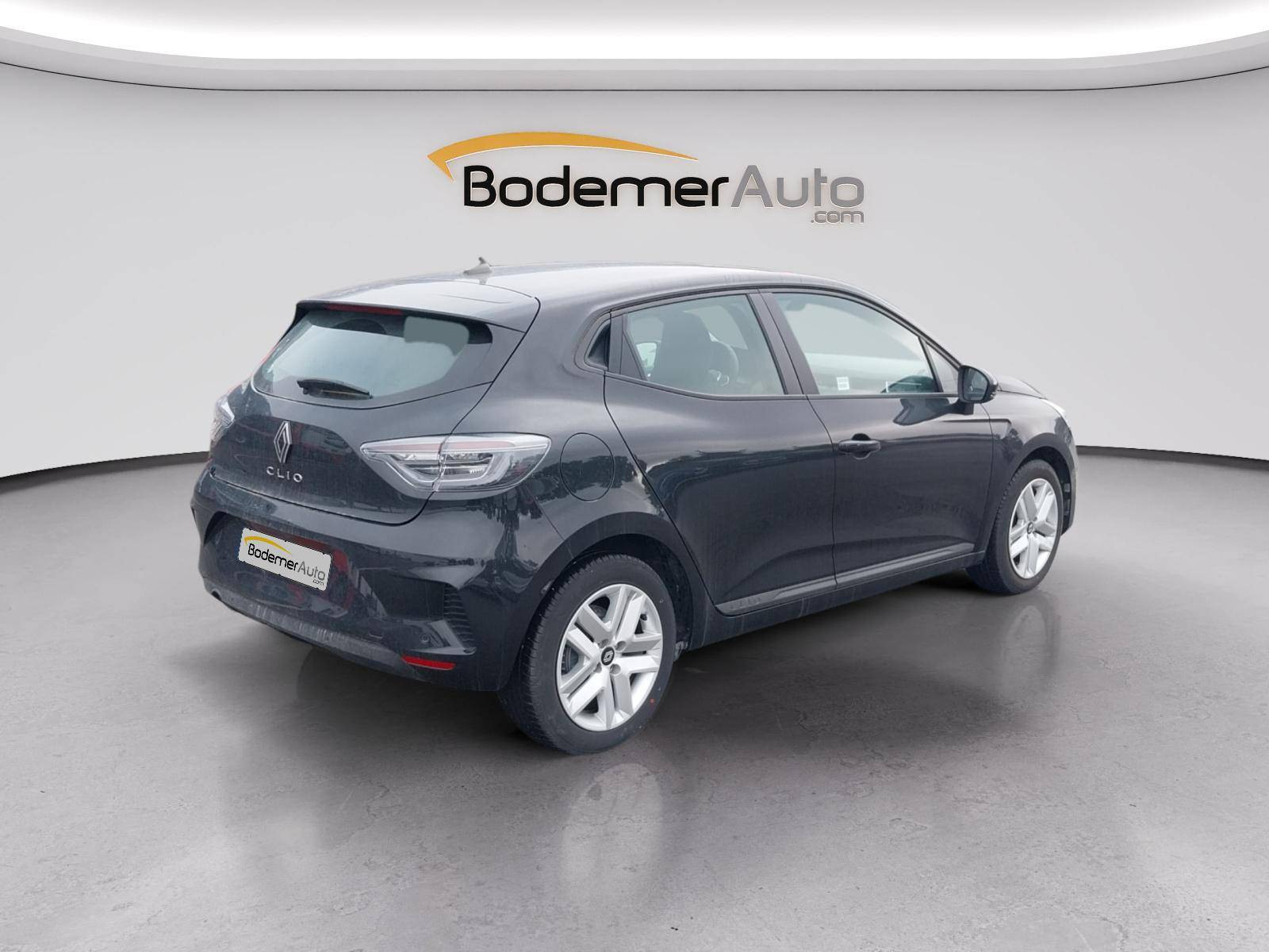Vente en ligne Renault Clio 5 Clio Blue dCi 100 ch GSR2 au prix de 17 490 €