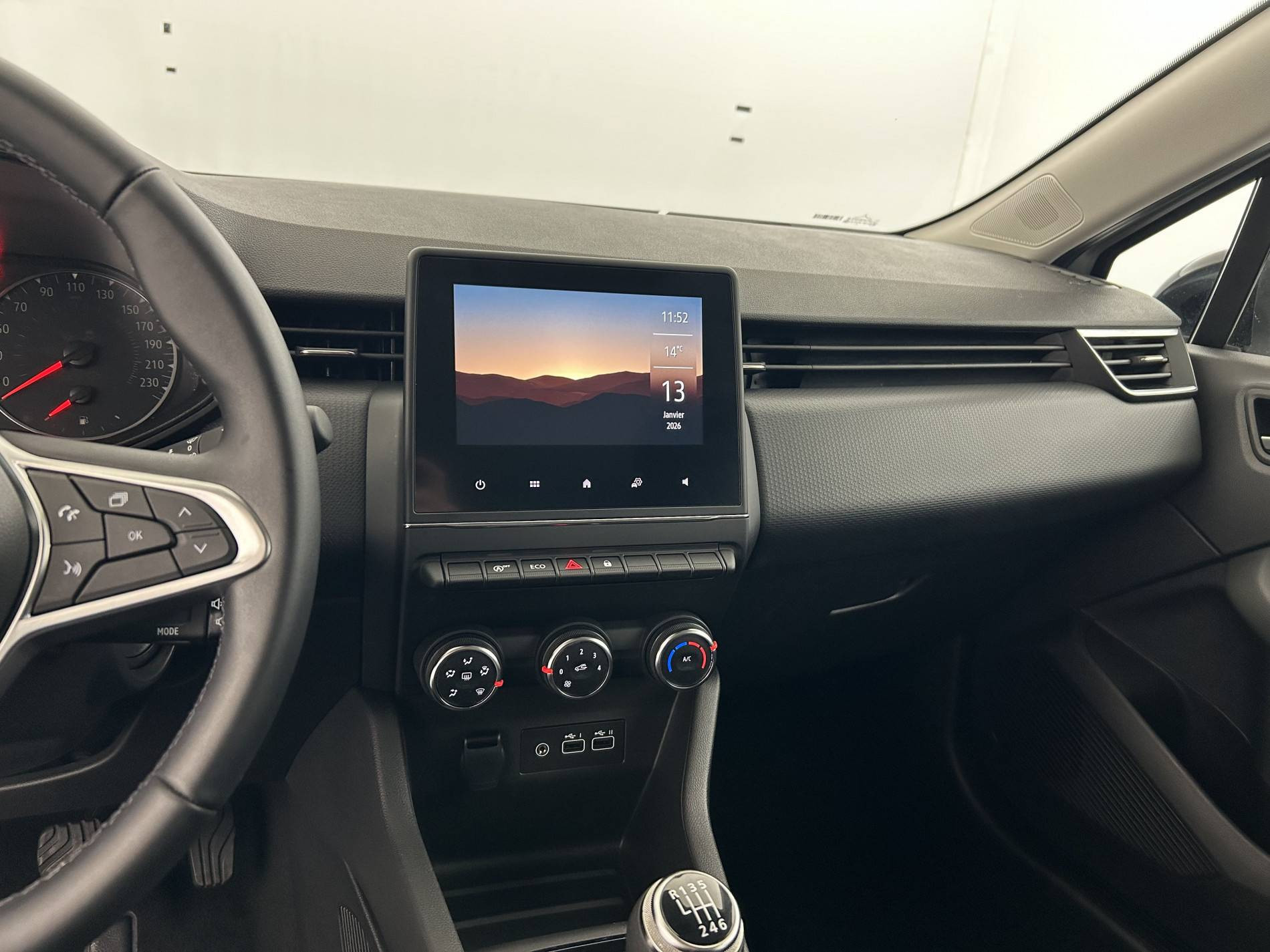 Vente en ligne Renault Clio 5 Clio TCe 90 au prix de 13 490 €