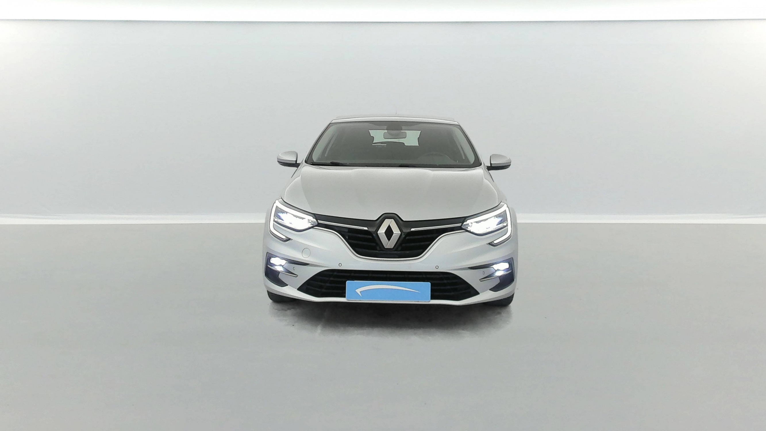 Vente en ligne Renault Megane 4  Blue dCi 115 EDC au prix de 13 990 €