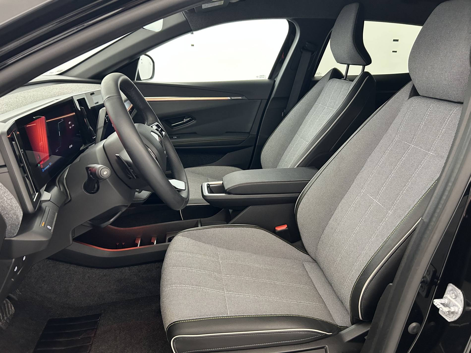Vente en ligne Renault Megane E-Tech  220 ch autonomie confort GSR2 au prix de 30 490 €