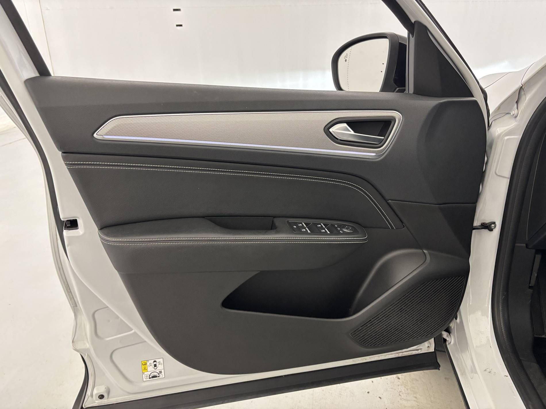 Vente en ligne Renault Arkana  TCe 140 EDC FAP - 21B au prix de 17 990 €