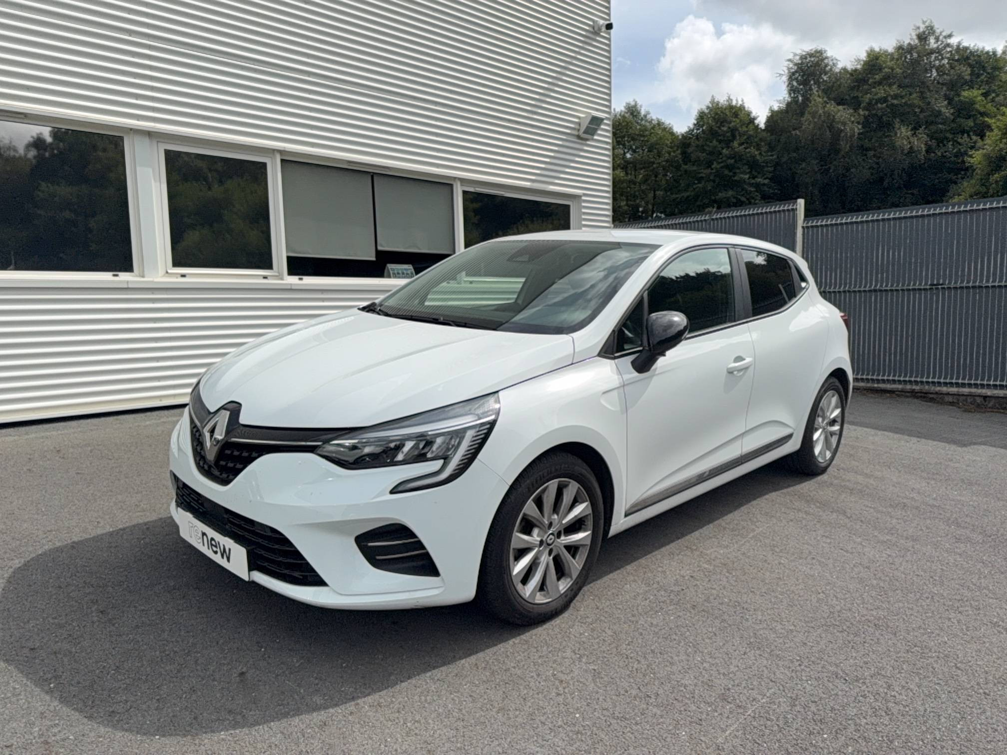 Renault Clio 5 Clio Blue dCi 100 occasion de 2024 en vente à Guingamp