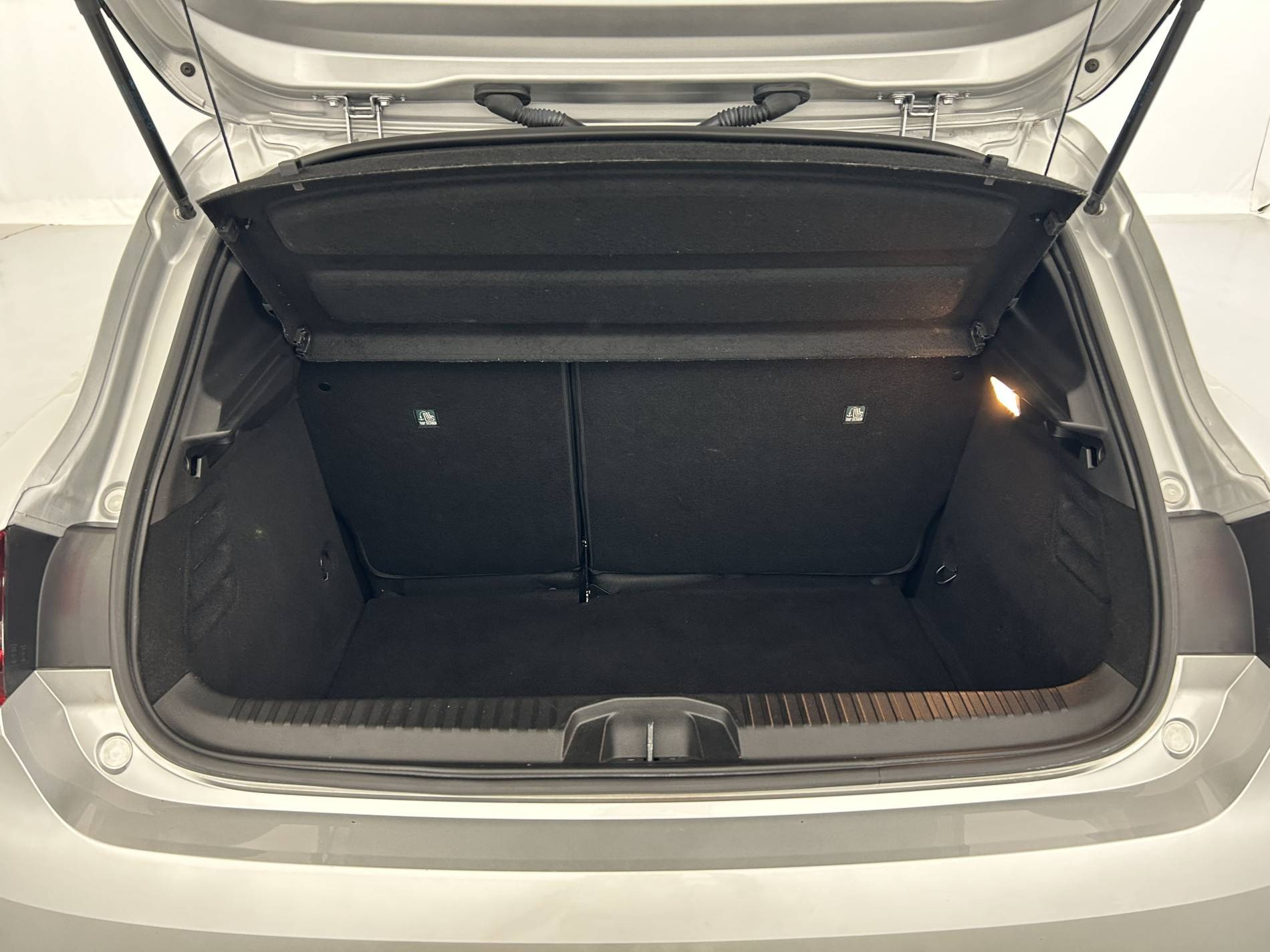 Vente en ligne Renault Clio 5 Clio TCe 90 au prix de 14 990 €