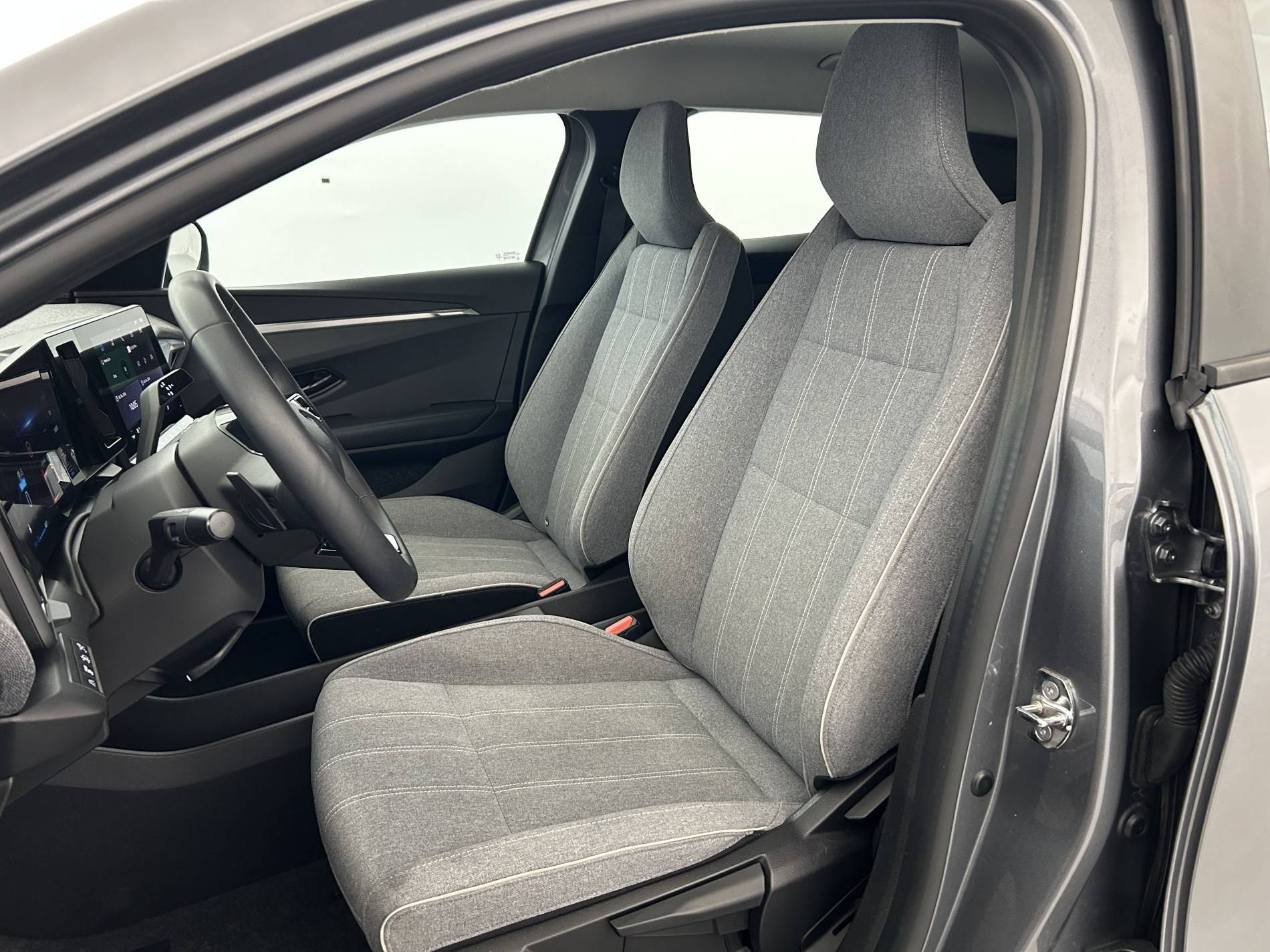 Vente en ligne Renault Megane E-Tech  EV60 220 ch super charge au prix de 21 999 €
