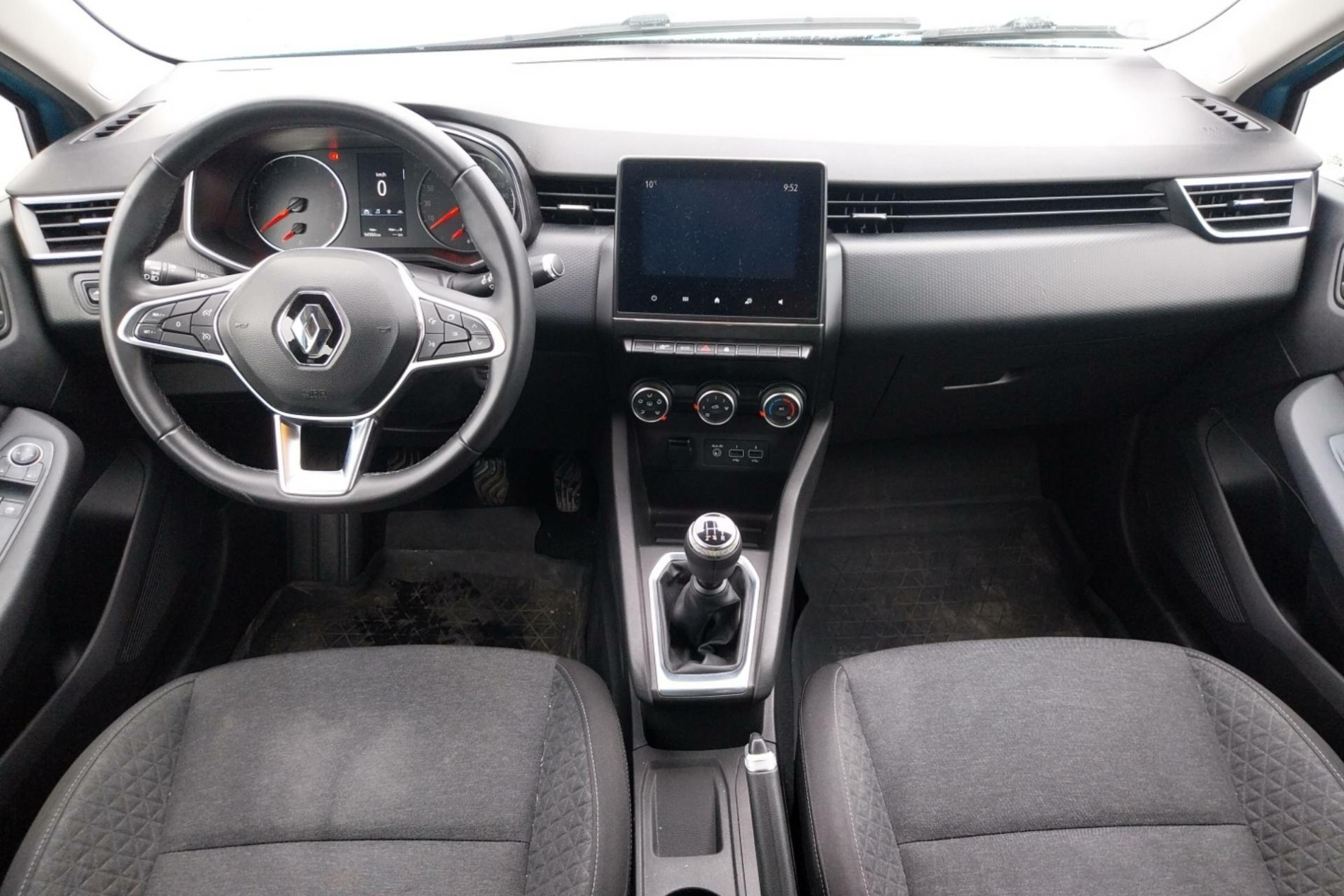 Vente en ligne Renault Clio 5 Clio TCe 100 au prix de 11 490 €